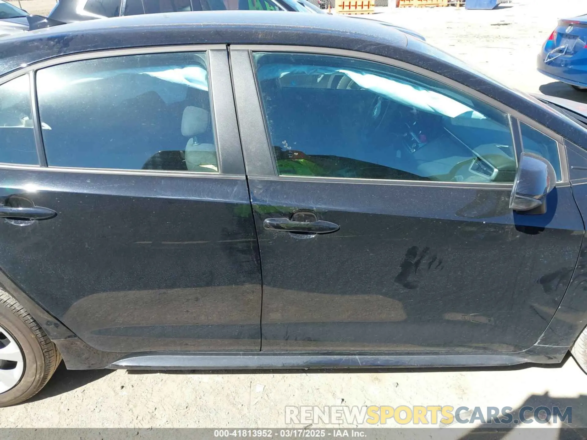 13 Photograph of a damaged car 5YFB4MDE4RP140520 TOYOTA COROLLA 2024
