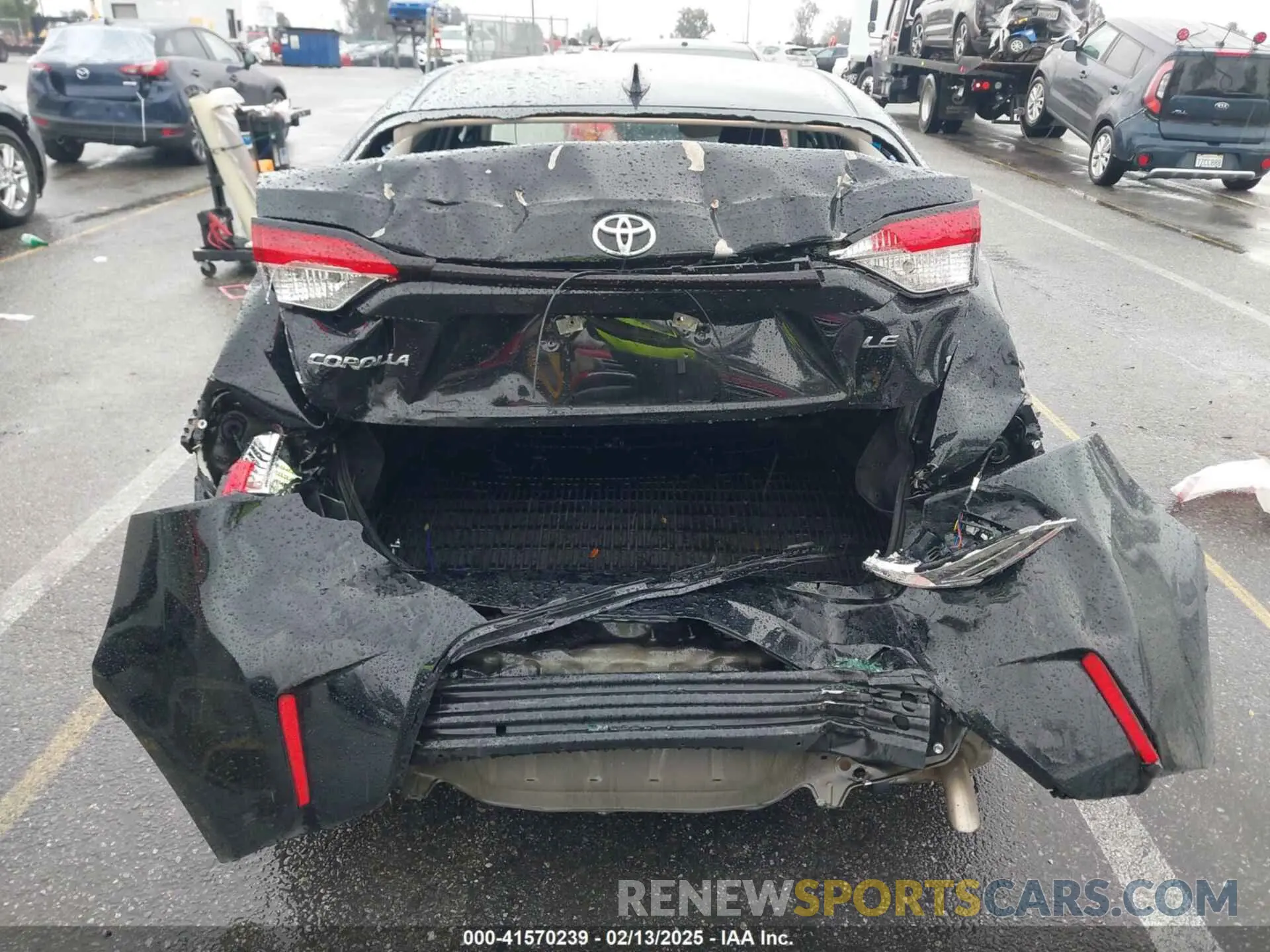 16 Photograph of a damaged car 5YFB4MDE4RP164865 TOYOTA COROLLA 2024