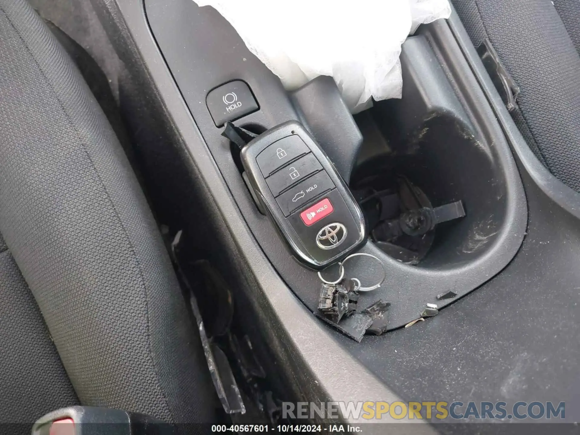 11 Photograph of a damaged car 5YFB4MDE4RP180578 TOYOTA COROLLA 2024