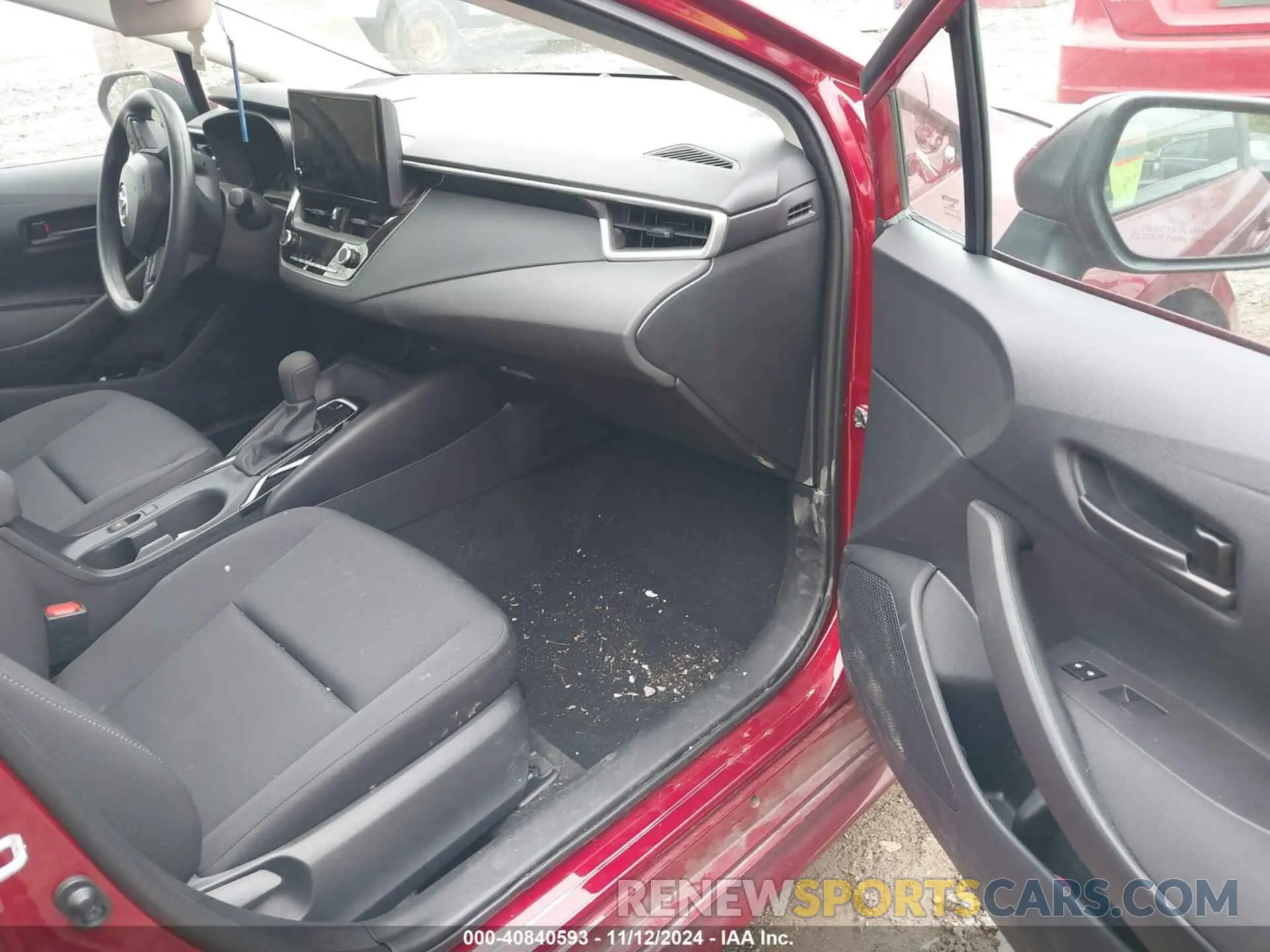 5 Photograph of a damaged car 5YFB4MDE4RP204250 TOYOTA COROLLA 2024