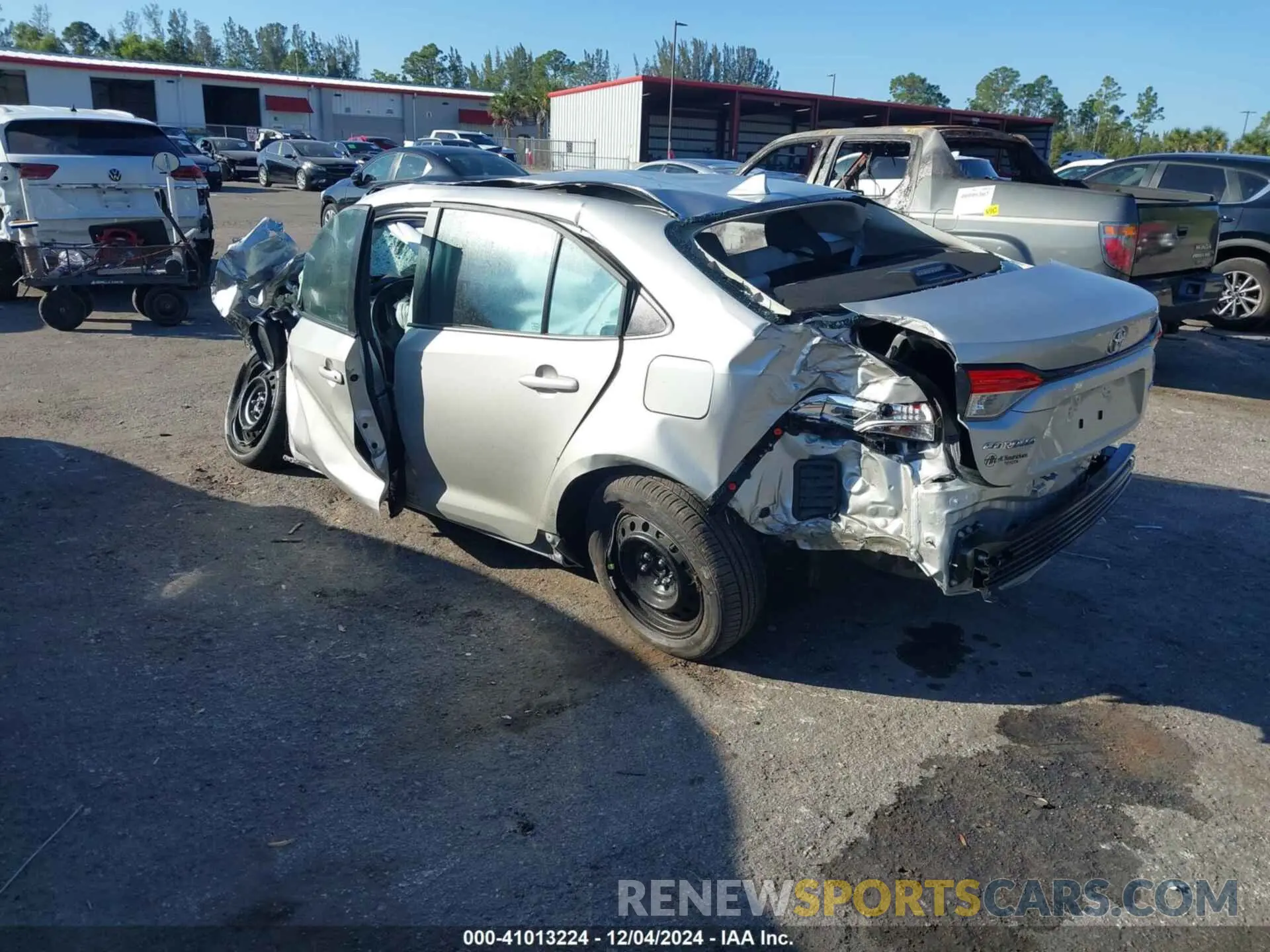 3 Фотография поврежденного автомобиля 5YFB4MDE4RP223994 TOYOTA COROLLA 2024