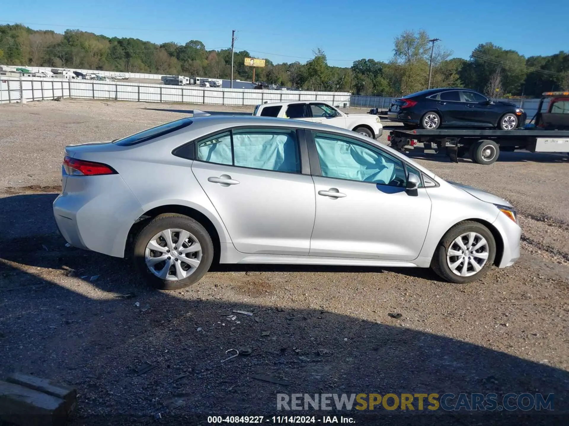 14 Photograph of a damaged car 5YFB4MDE4RP227351 TOYOTA COROLLA 2024