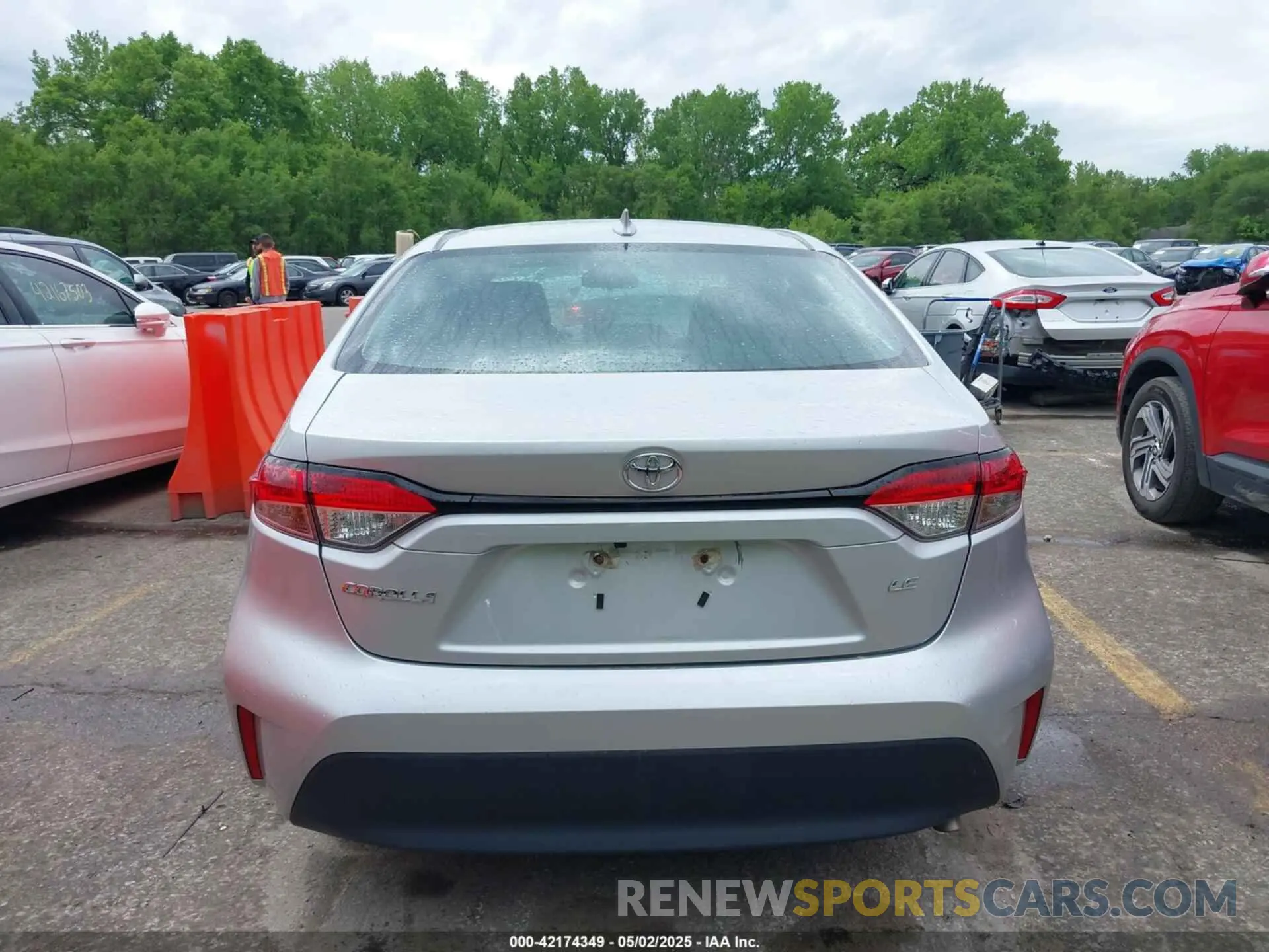 16 Photograph of a damaged car 5YFB4MDE5RP110281 TOYOTA COROLLA 2024