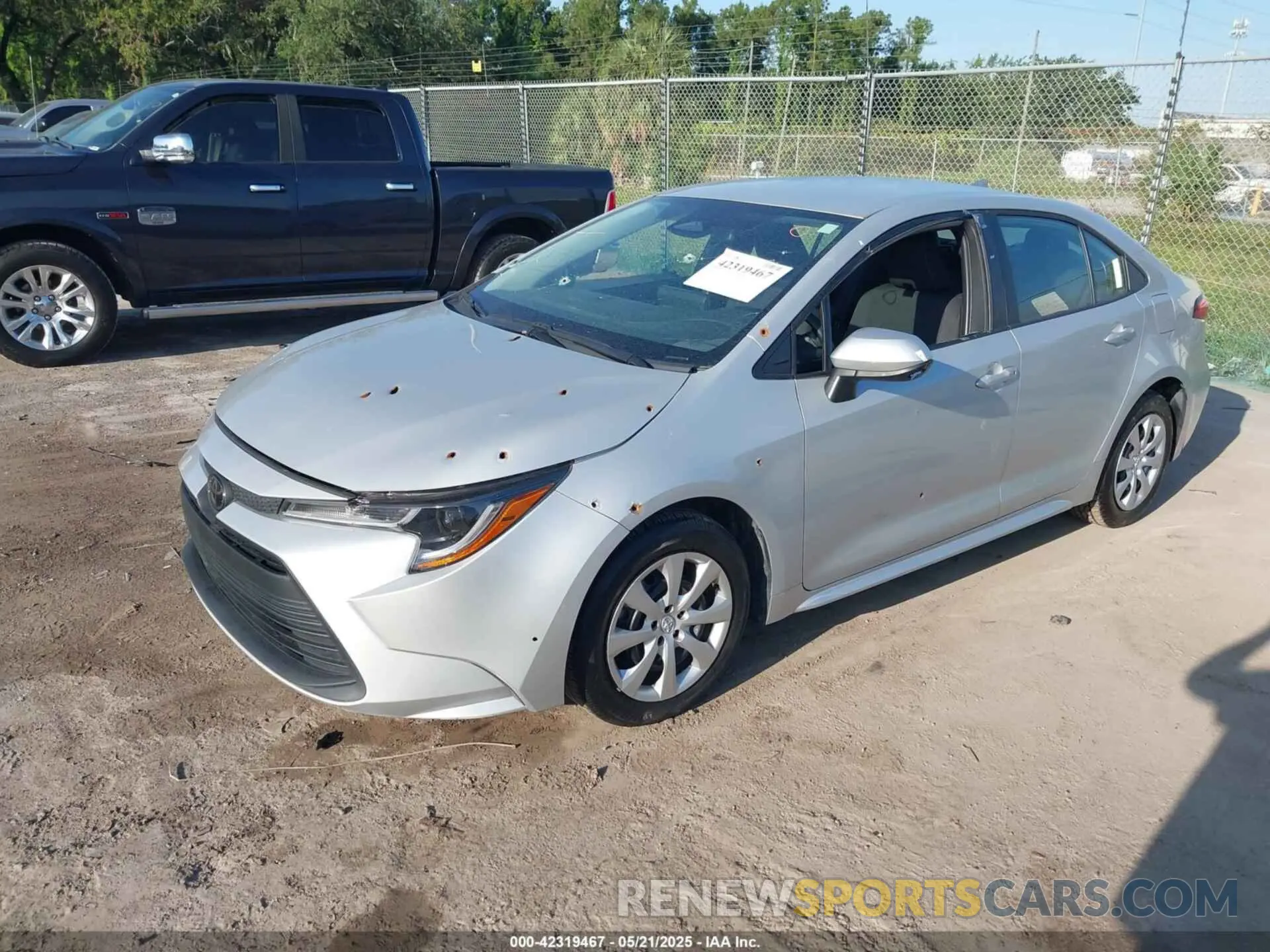 2 Photograph of a damaged car 5YFB4MDE5RP122429 TOYOTA COROLLA 2024