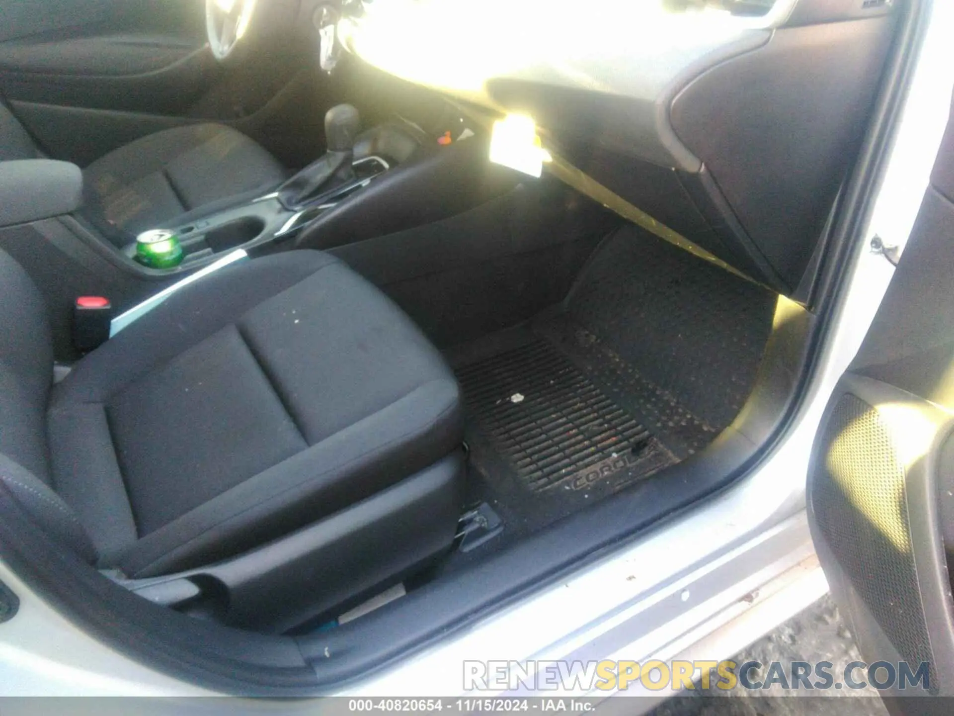 5 Photograph of a damaged car 5YFB4MDE5RP187992 TOYOTA COROLLA 2024