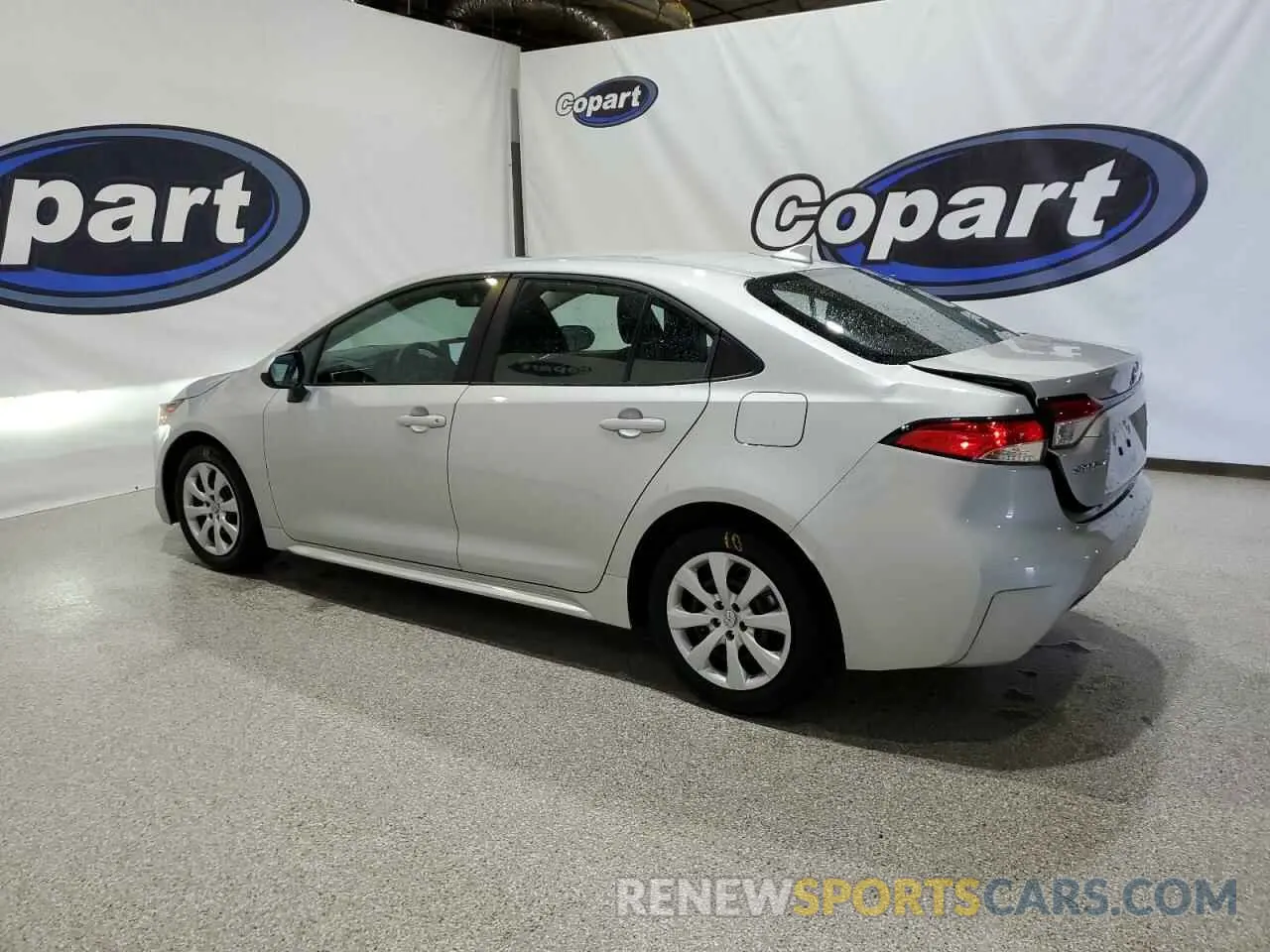 2 Photograph of a damaged car 5YFB4MDE5RP189886 TOYOTA COROLLA 2024