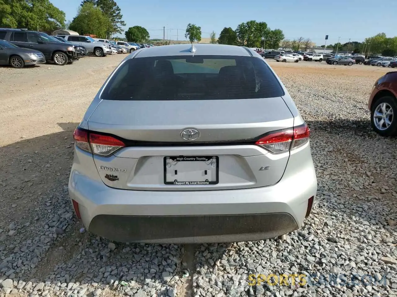 6 Photograph of a damaged car 5YFB4MDE5RP204869 TOYOTA COROLLA 2024