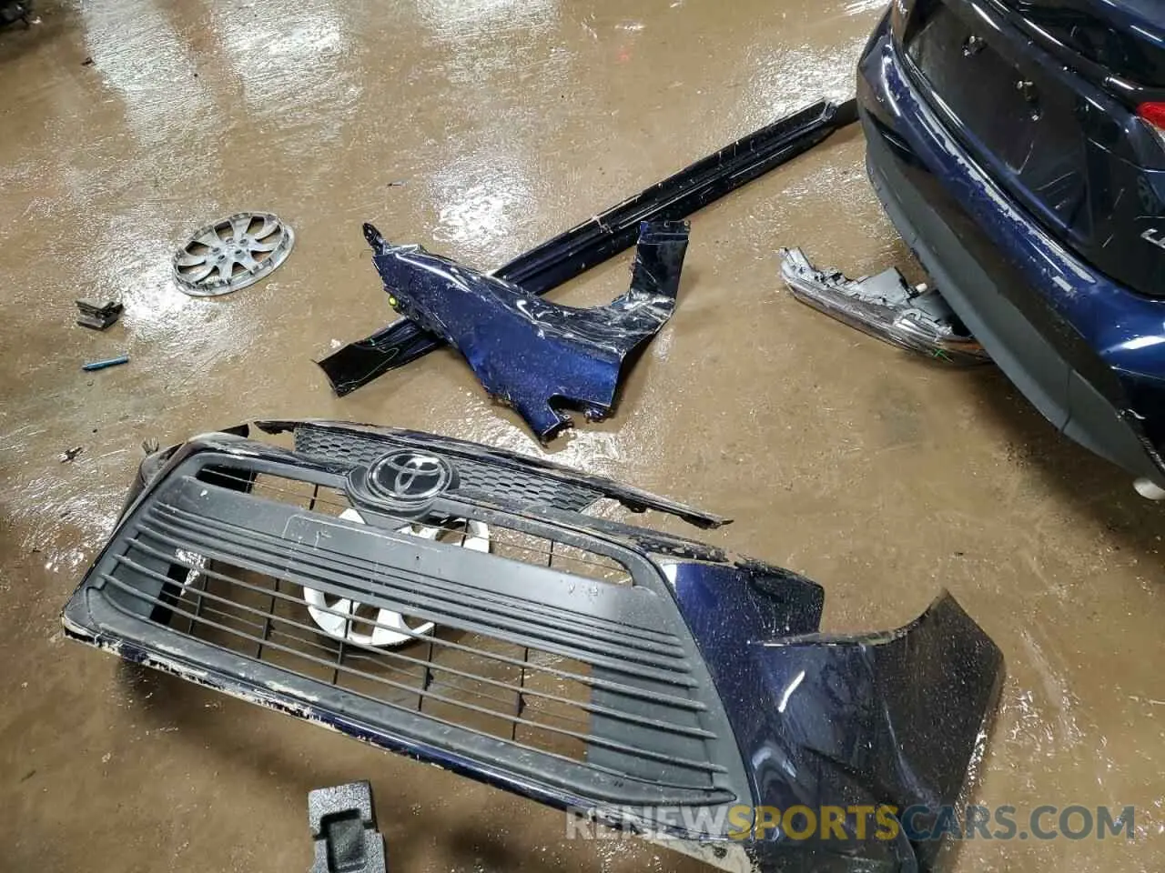 12 Photograph of a damaged car 5YFB4MDE6RP097606 TOYOTA COROLLA 2024