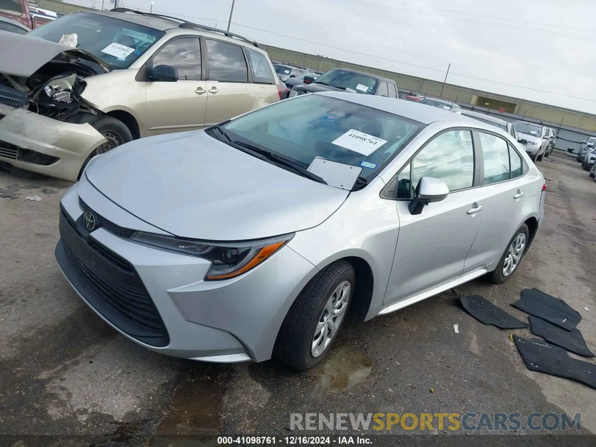 2 Photograph of a damaged car 5YFB4MDE6RP116235 TOYOTA COROLLA 2024