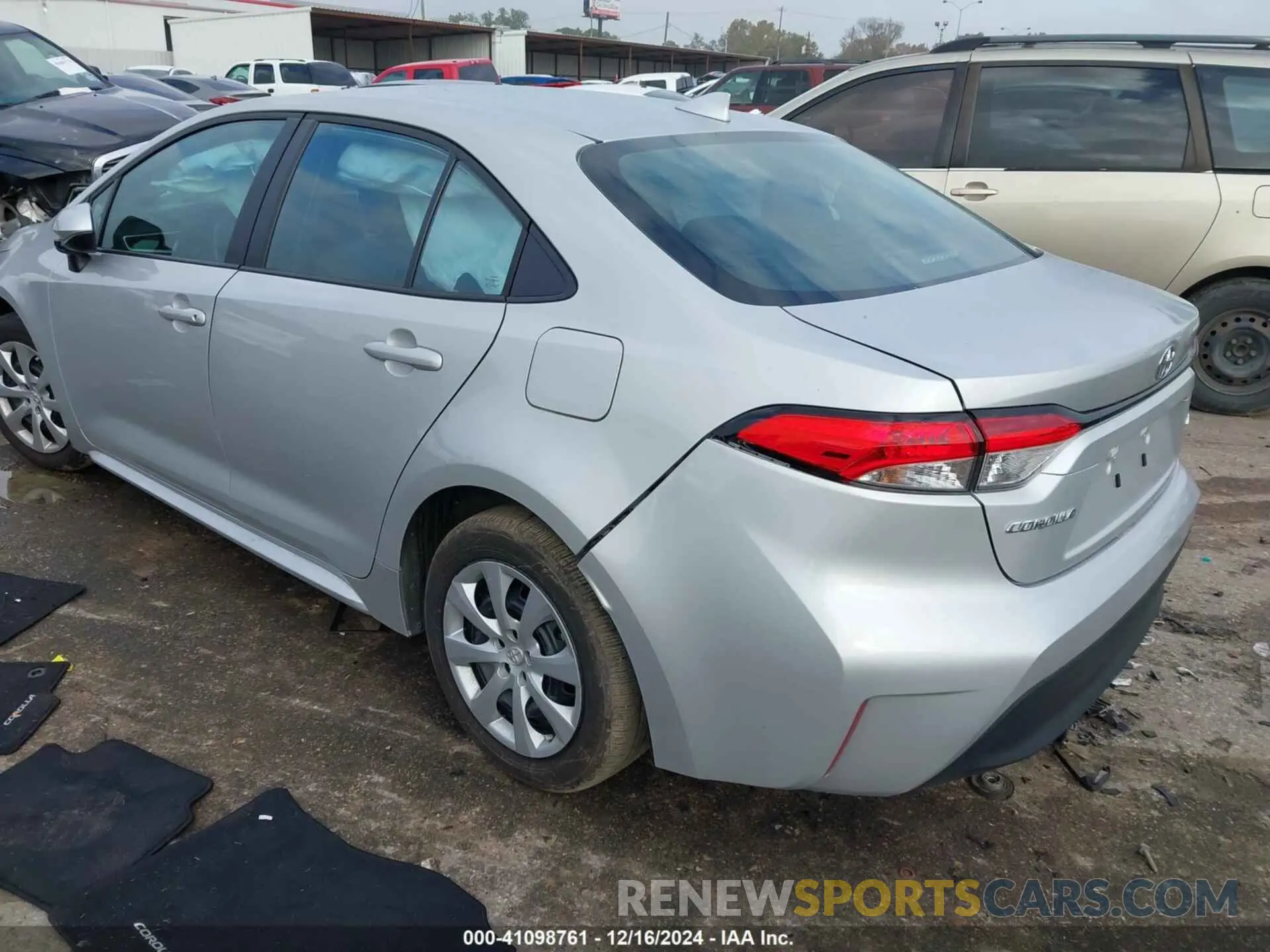 3 Photograph of a damaged car 5YFB4MDE6RP116235 TOYOTA COROLLA 2024