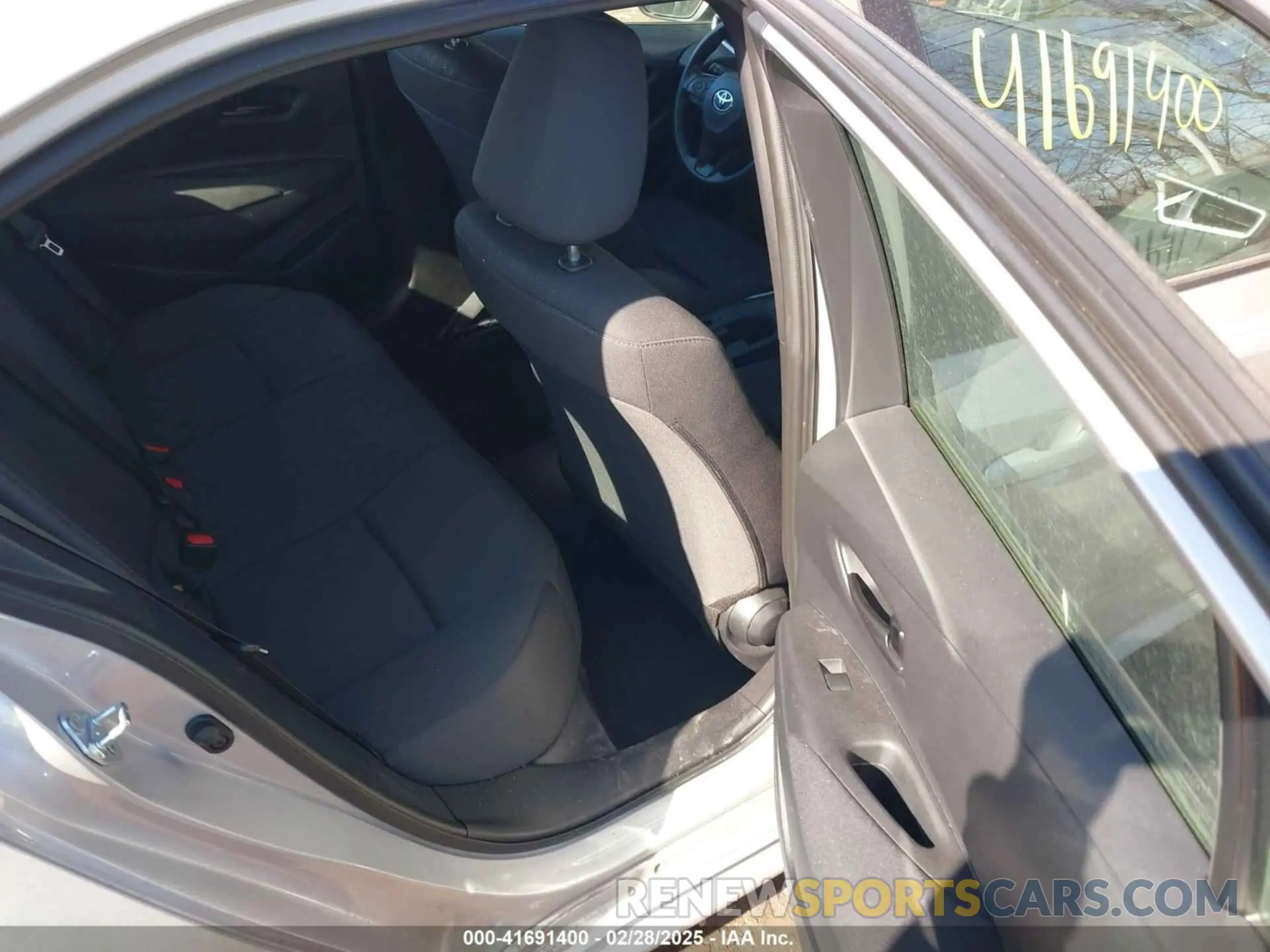 8 Photograph of a damaged car 5YFB4MDE6RP147226 TOYOTA COROLLA 2024