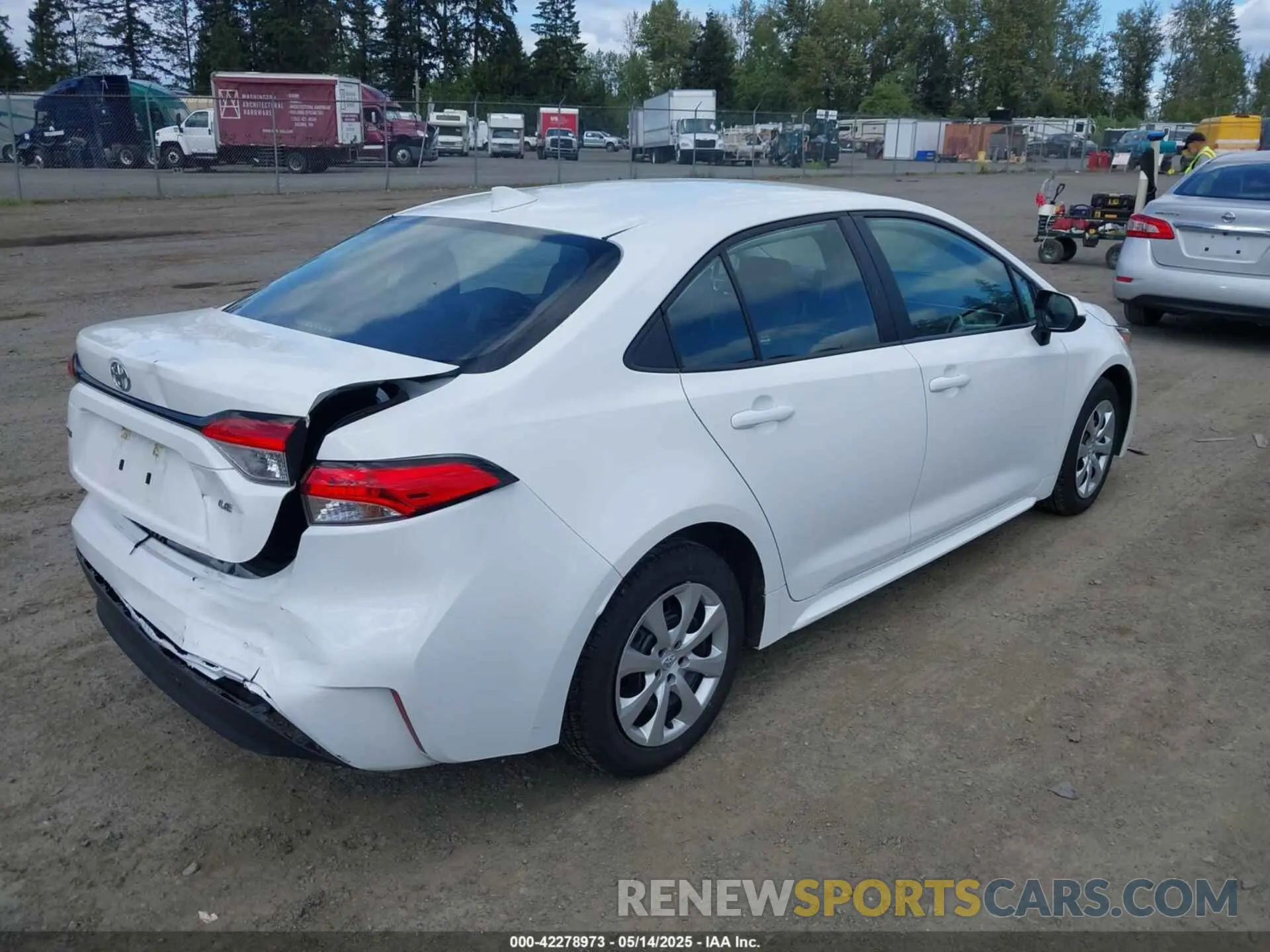 4 Photograph of a damaged car 5YFB4MDE6RP176581 TOYOTA COROLLA 2024