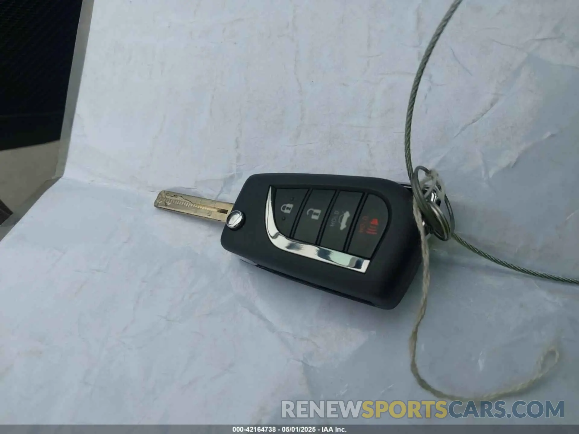 11 Photograph of a damaged car 5YFB4MDE6RP183952 TOYOTA COROLLA 2024