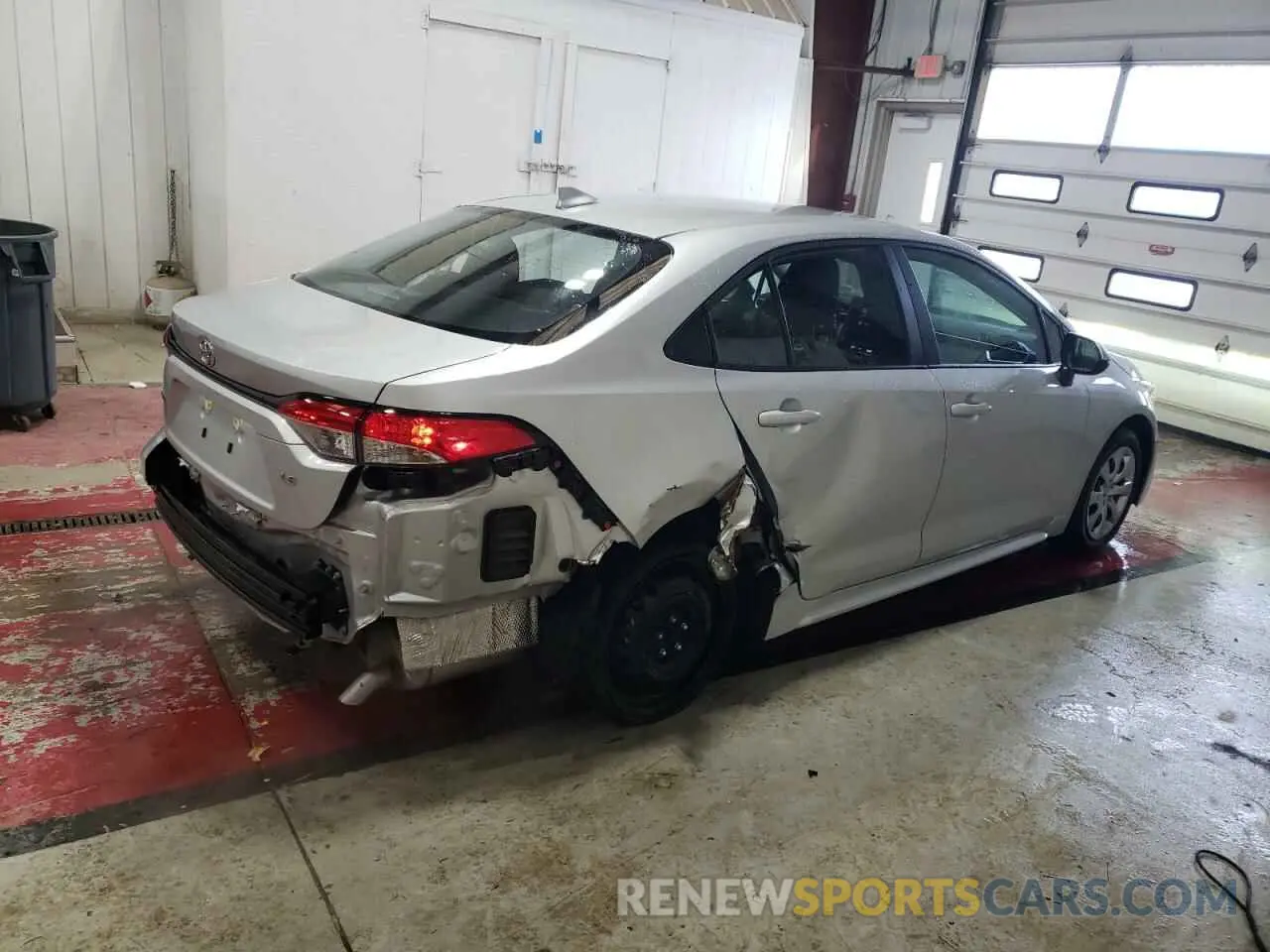 3 Фотография поврежденного автомобиля 5YFB4MDE6RP207294 TOYOTA COROLLA 2024