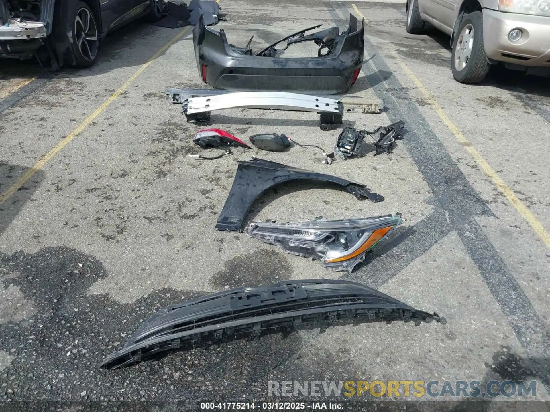 12 Фотография поврежденного автомобиля 5YFB4MDE6RP220918 TOYOTA COROLLA 2024