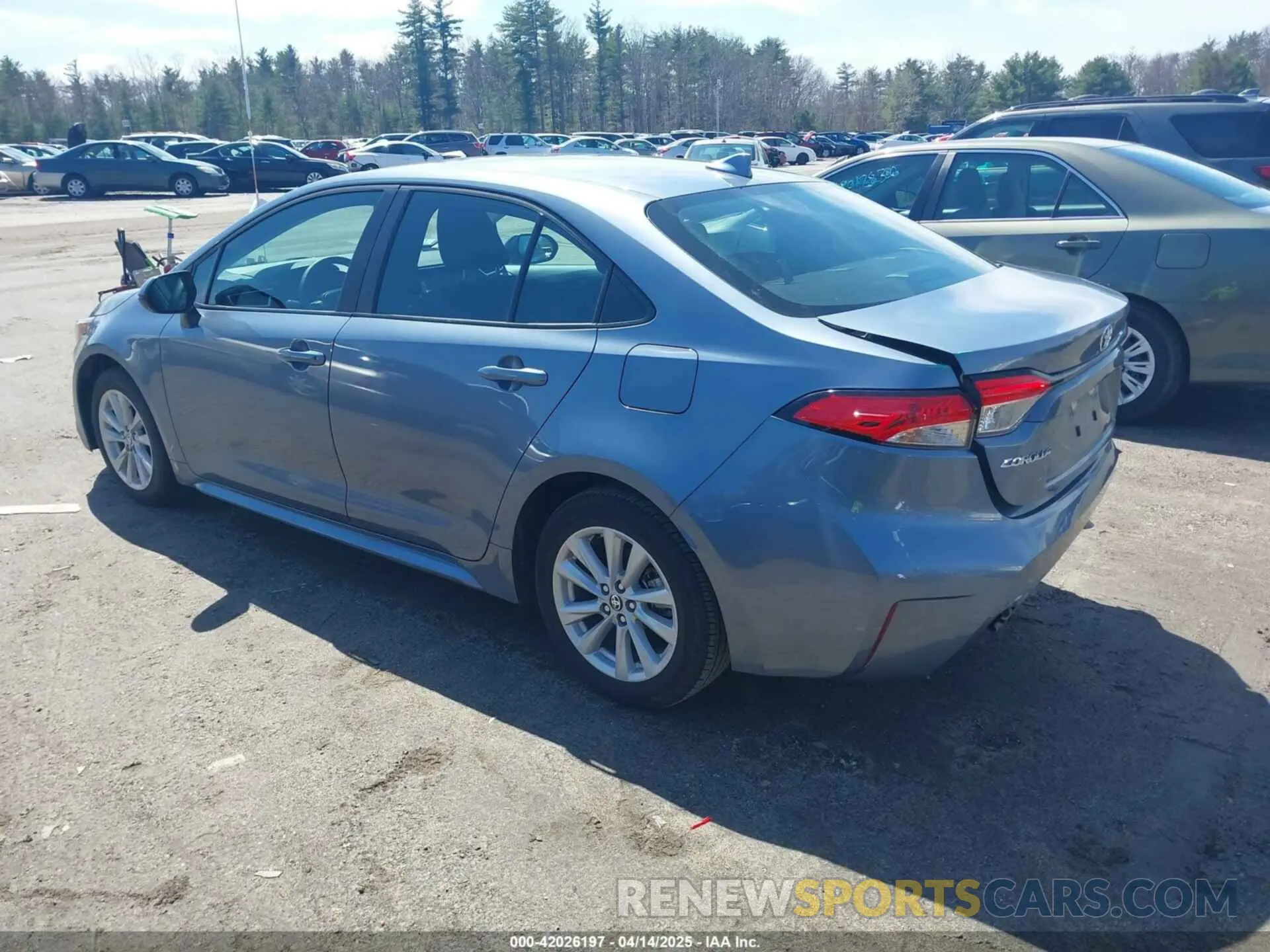 3 Фотография поврежденного автомобиля 5YFB4MDE7RP104403 TOYOTA COROLLA 2024