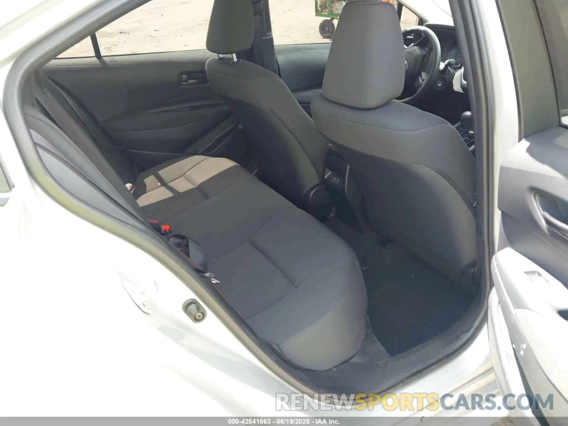 8 Фотография поврежденного автомобиля 5YFB4MDE7RP107267 TOYOTA COROLLA 2024