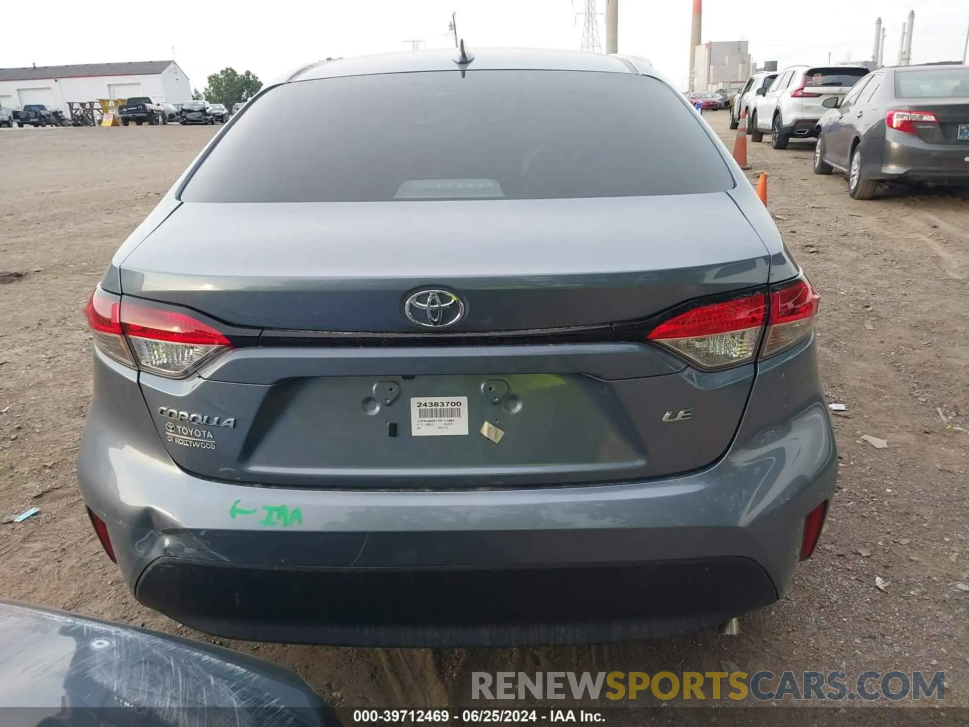 17 Photograph of a damaged car 5YFB4MDE7RP127664 TOYOTA COROLLA 2024