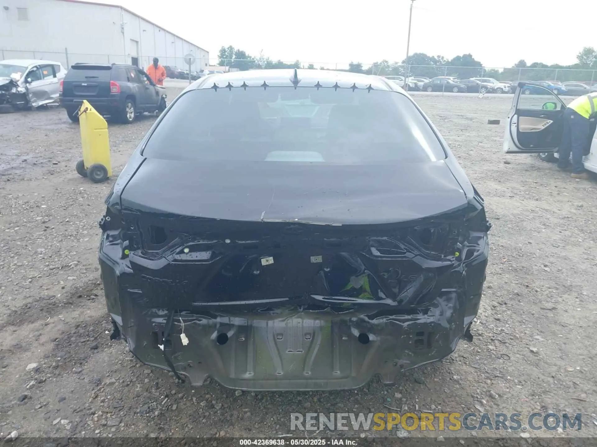 17 Photograph of a damaged car 5YFB4MDE7RP128541 TOYOTA COROLLA 2024