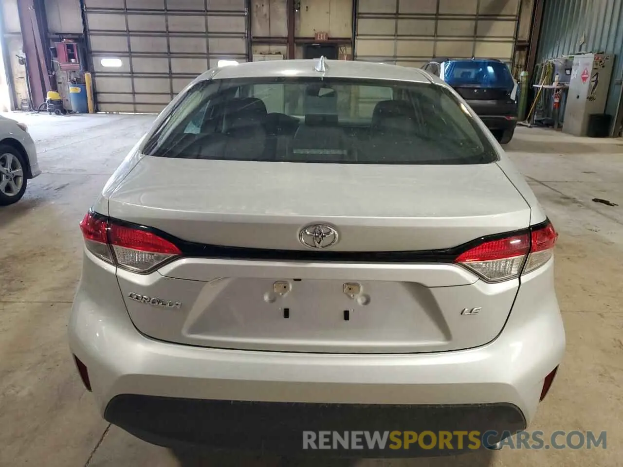 6 Photograph of a damaged car 5YFB4MDE7RP142360 TOYOTA COROLLA 2024