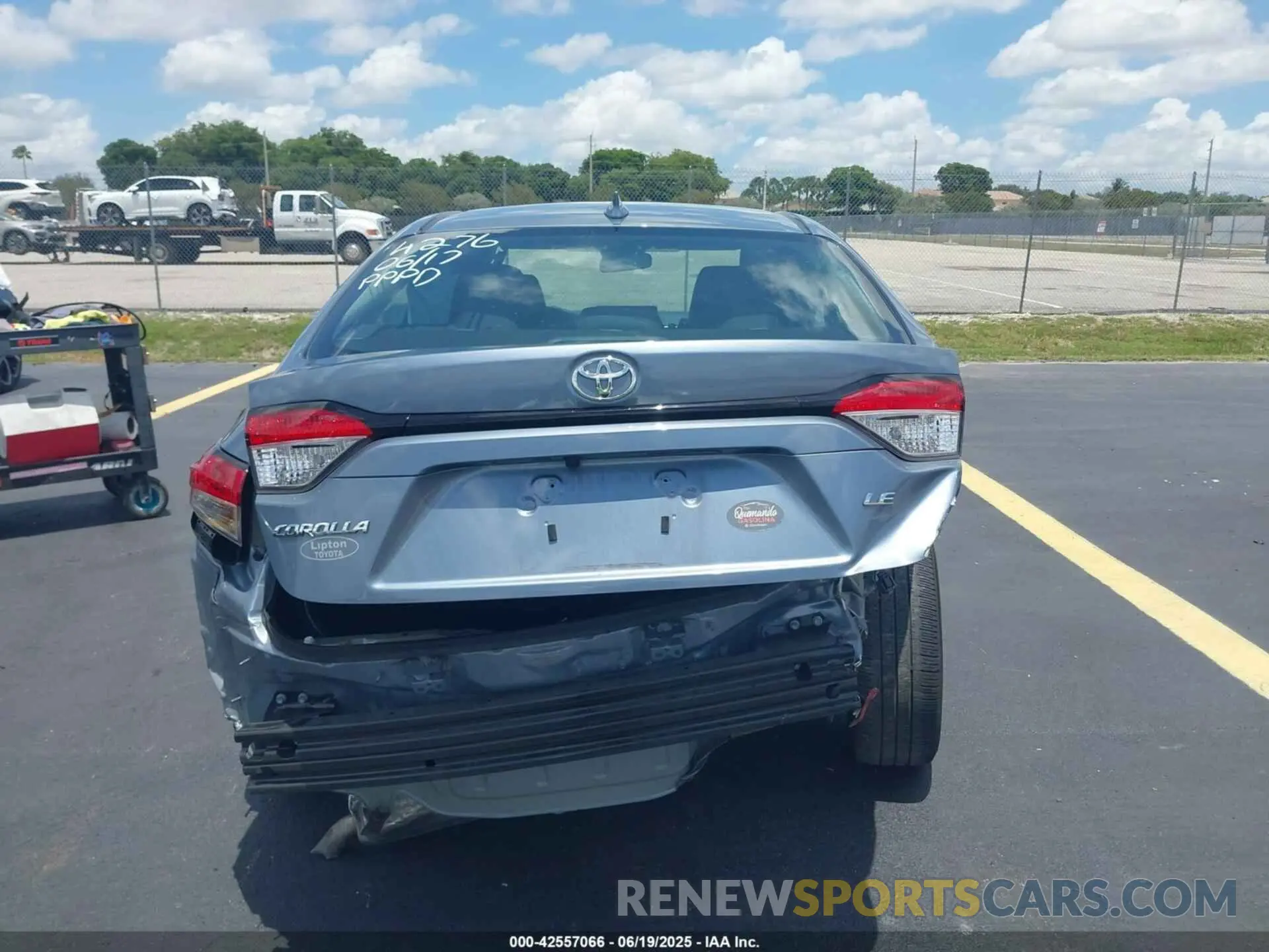 16 Photograph of a damaged car 5YFB4MDE7RP164276 TOYOTA COROLLA 2024
