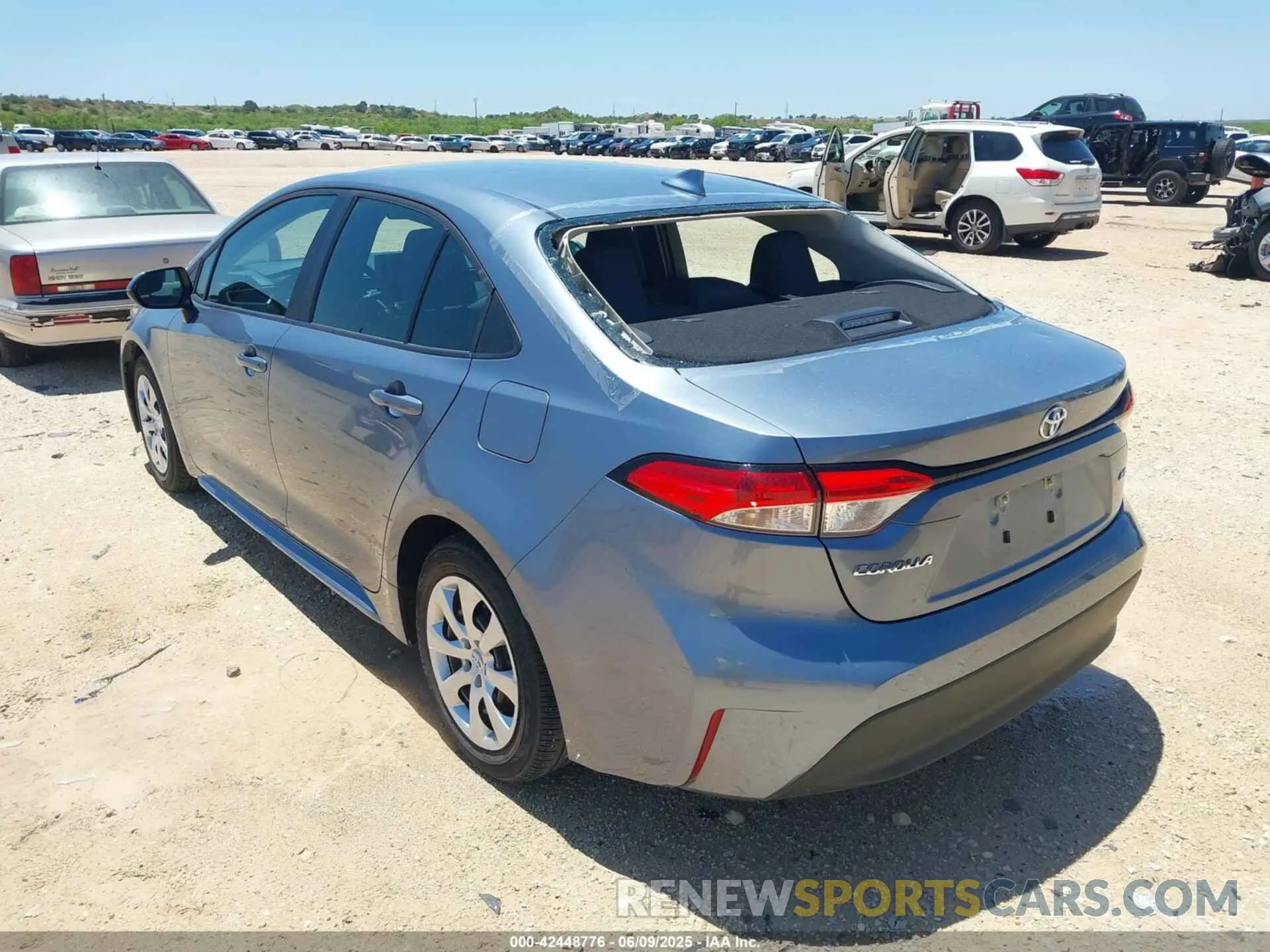 3 Фотография поврежденного автомобиля 5YFB4MDE7RP169008 TOYOTA COROLLA 2024