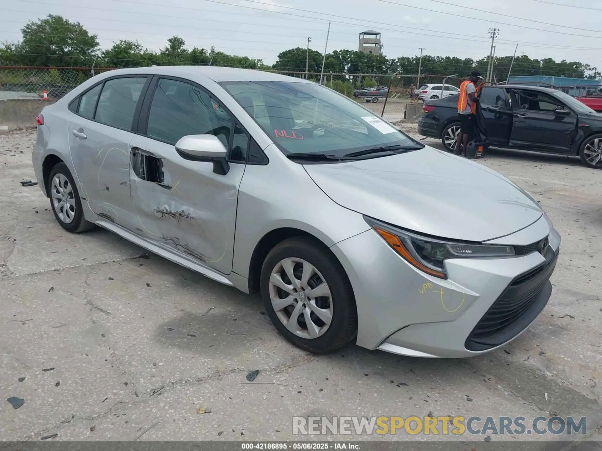 1 Фотография поврежденного автомобиля 5YFB4MDE7RP202413 TOYOTA COROLLA 2024