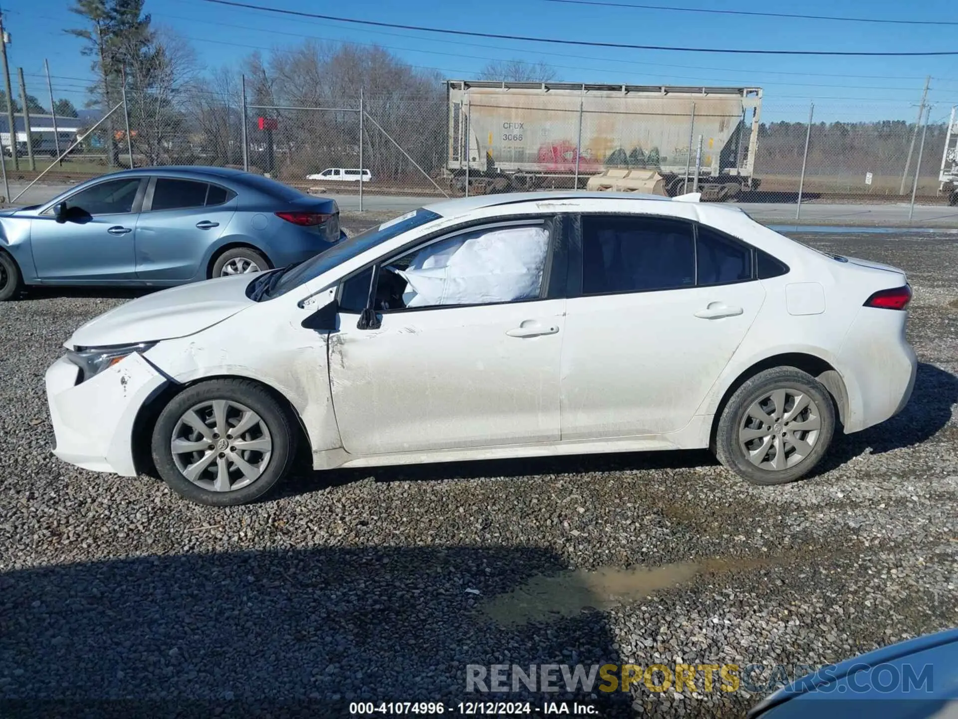 14 Photograph of a damaged car 5YFB4MDE8RP084419 TOYOTA COROLLA 2024