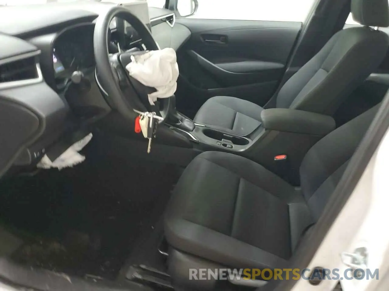 7 Photograph of a damaged car 5YFB4MDE8RP105379 TOYOTA COROLLA 2024