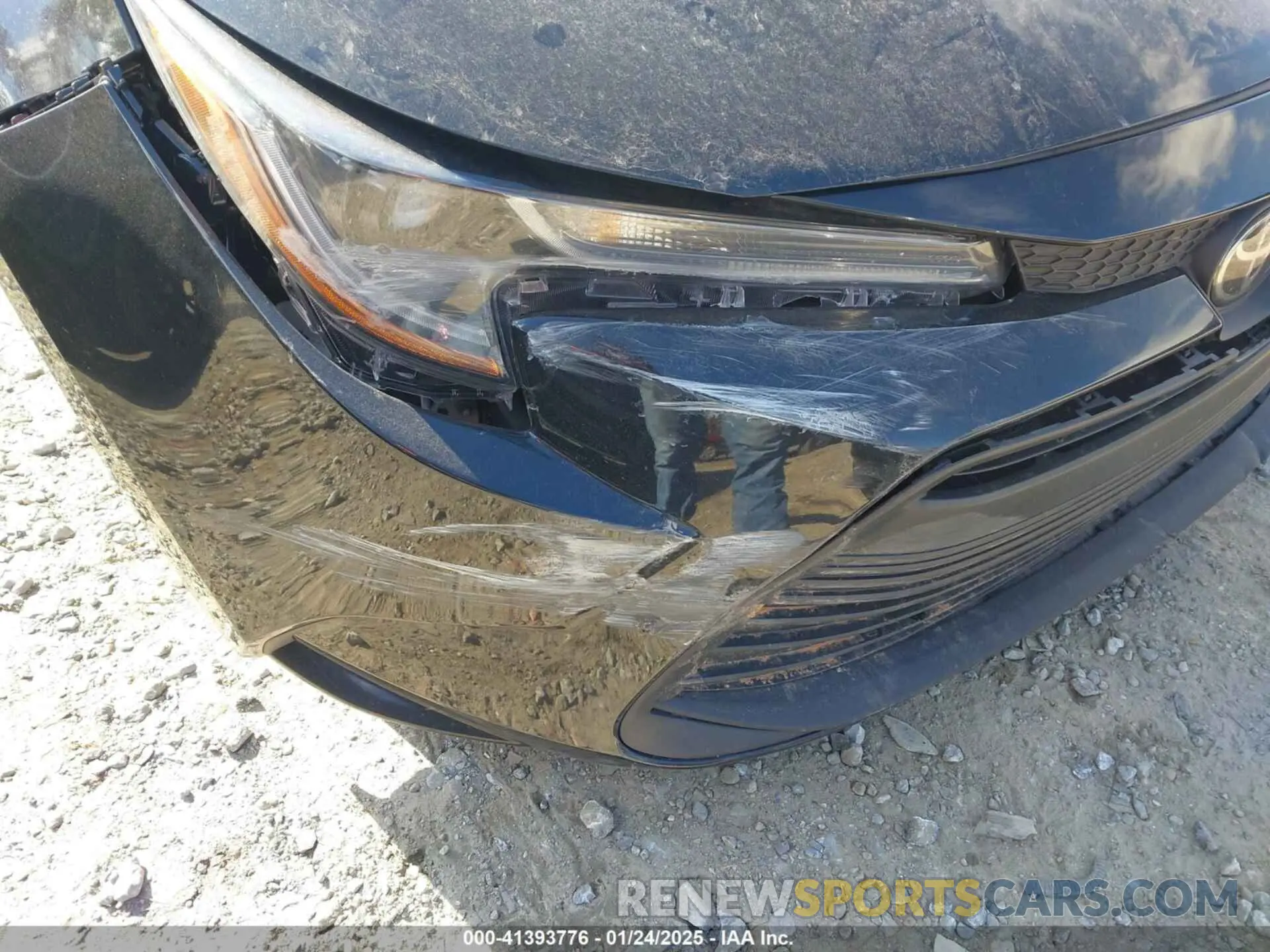 16 Photograph of a damaged car 5YFB4MDE8RP117533 TOYOTA COROLLA 2024
