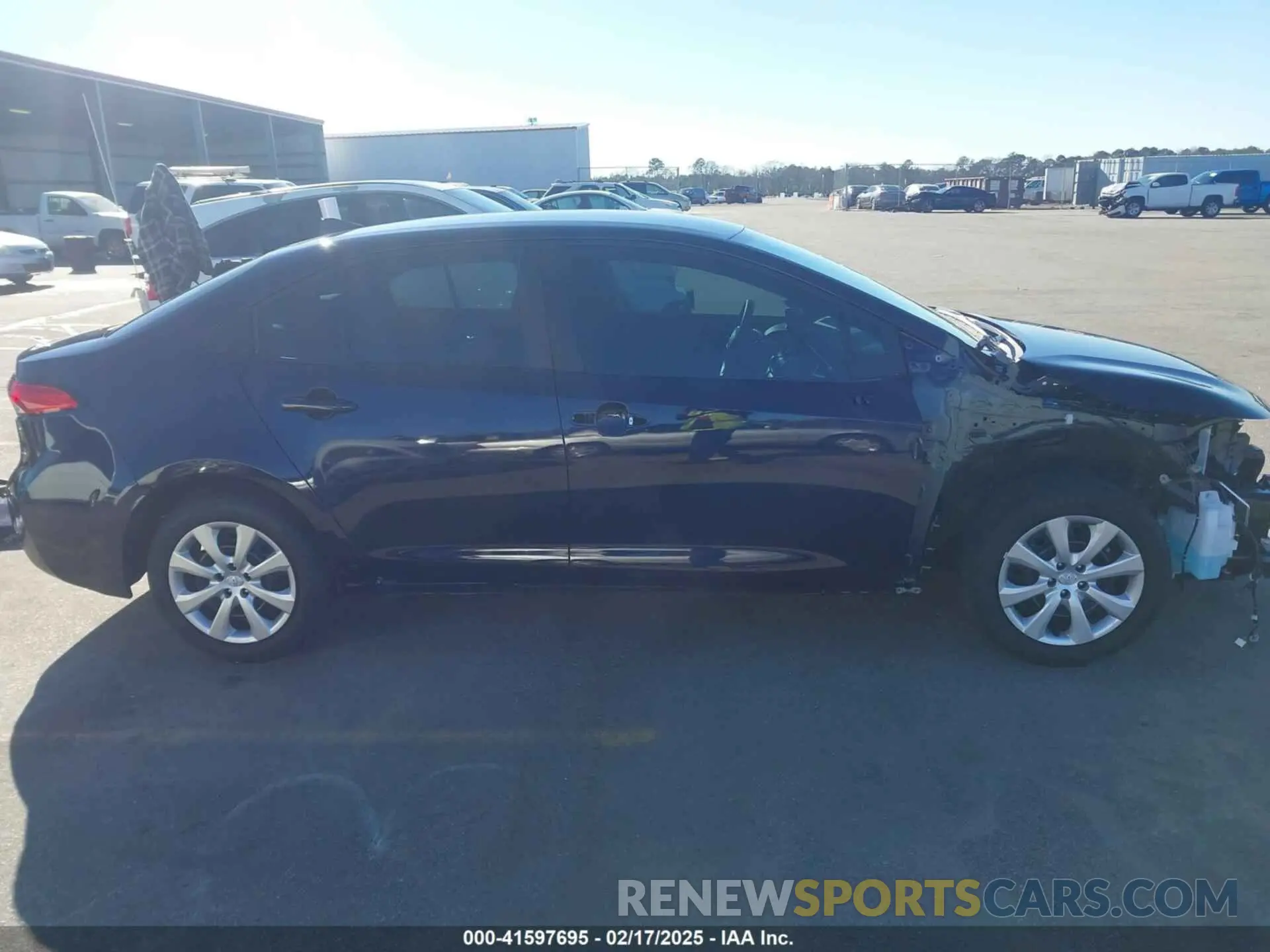 14 Фотография поврежденного автомобиля 5YFB4MDE8RP136583 TOYOTA COROLLA 2024
