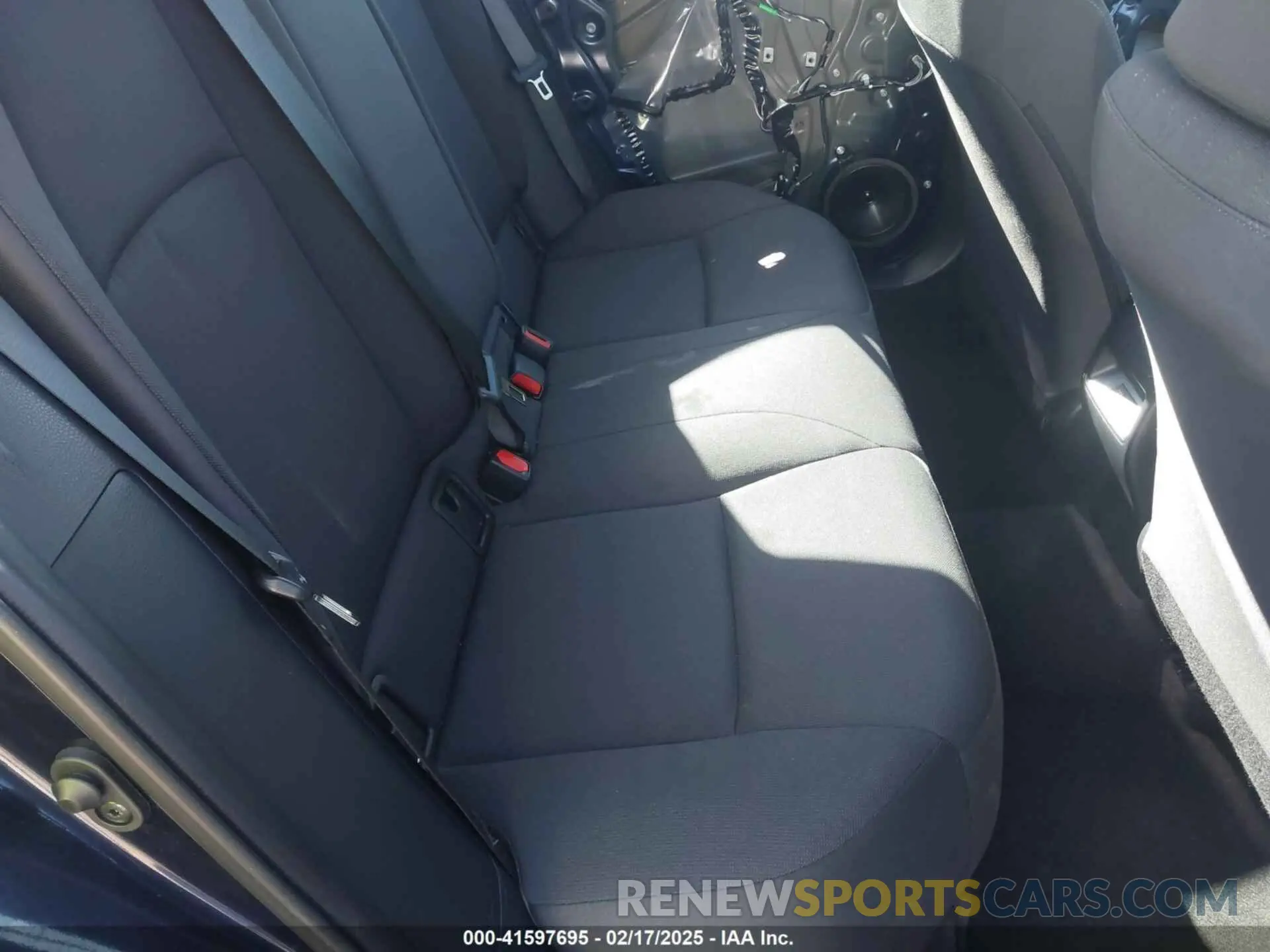 8 Фотография поврежденного автомобиля 5YFB4MDE8RP136583 TOYOTA COROLLA 2024