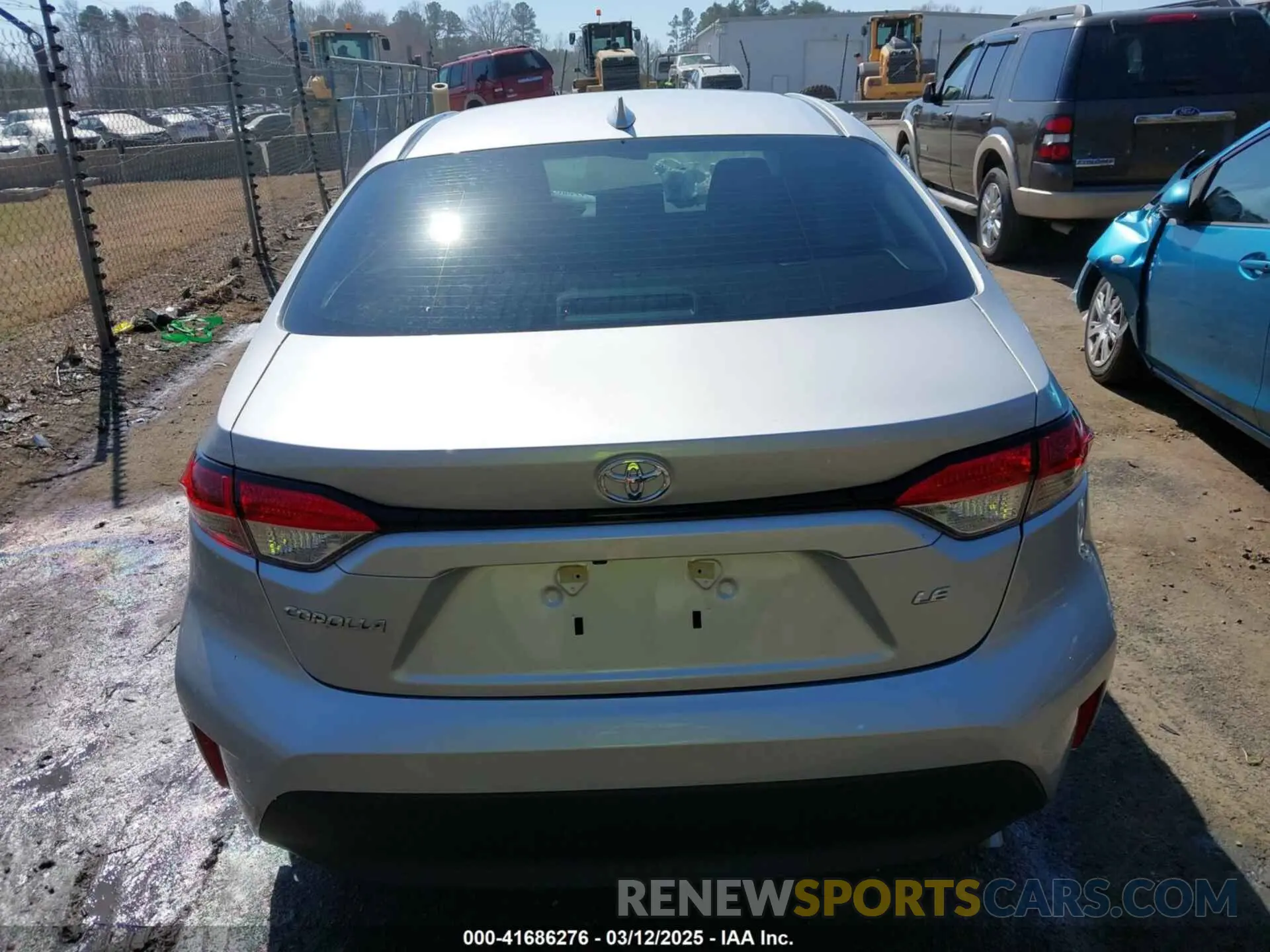 16 Photograph of a damaged car 5YFB4MDE8RP152430 TOYOTA COROLLA 2024