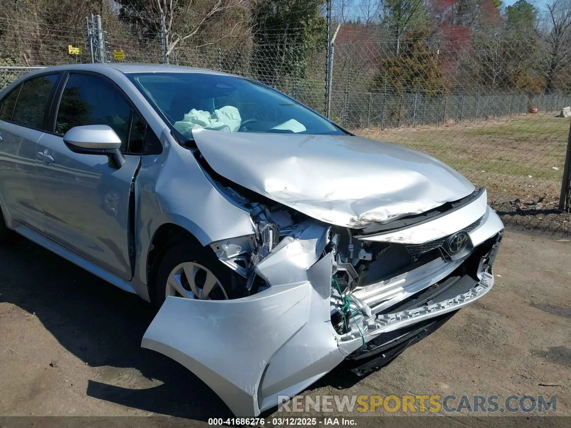 6 Photograph of a damaged car 5YFB4MDE8RP152430 TOYOTA COROLLA 2024