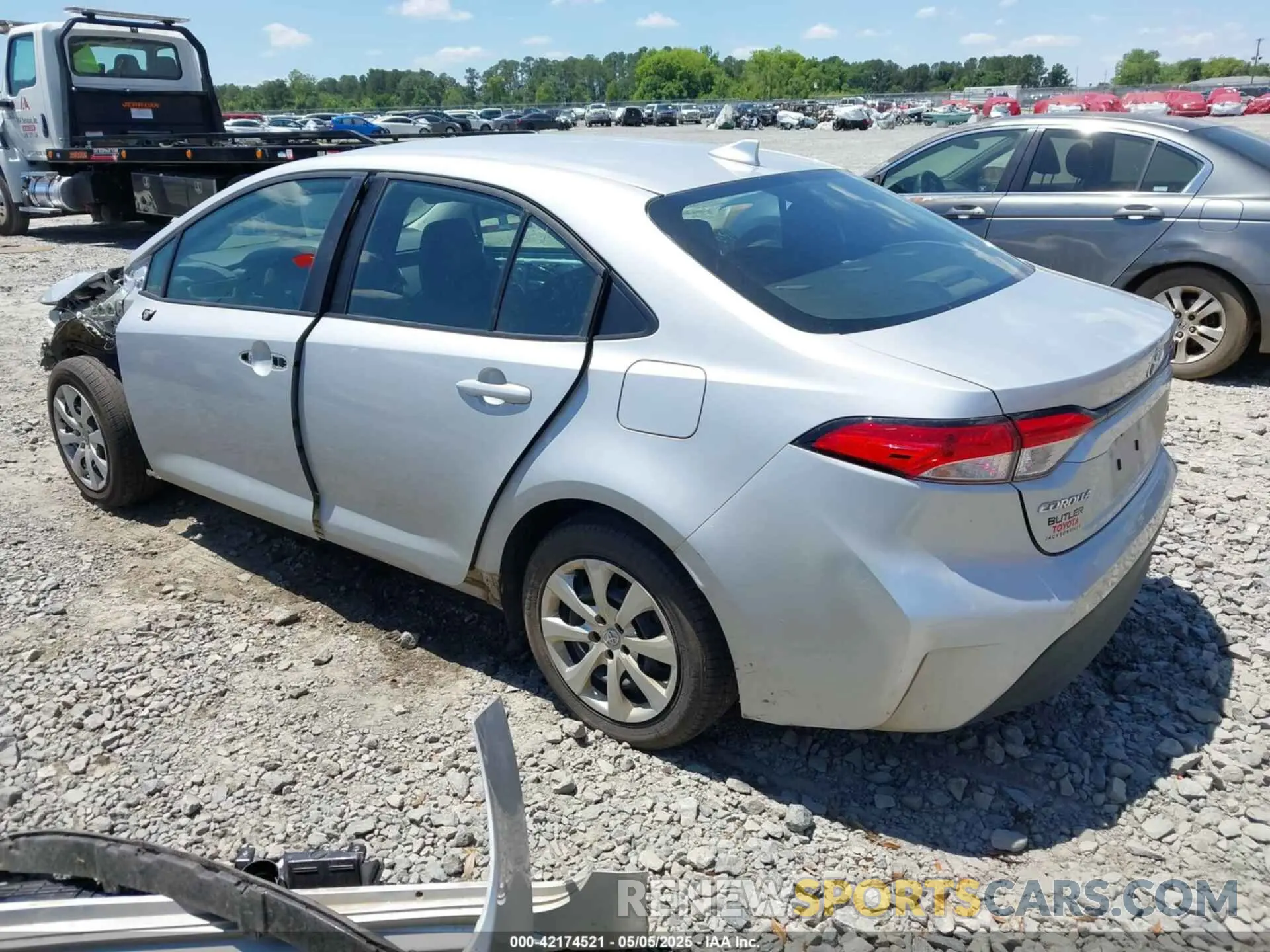 3 Photograph of a damaged car 5YFB4MDE8RP156333 TOYOTA COROLLA 2024