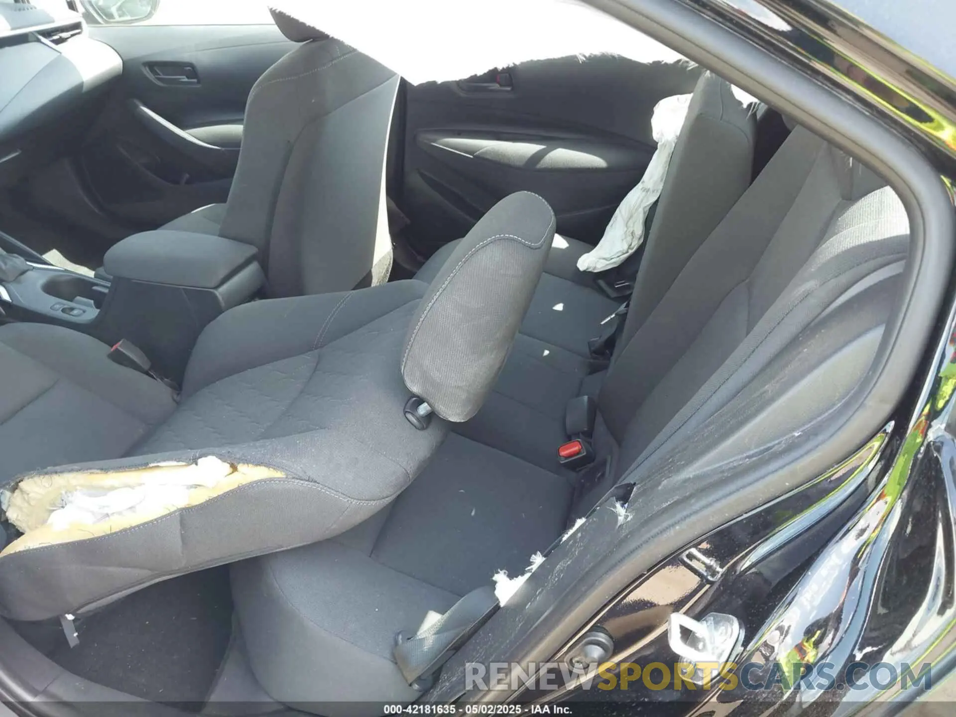 8 Photograph of a damaged car 5YFB4MDE8RP174606 TOYOTA COROLLA 2024