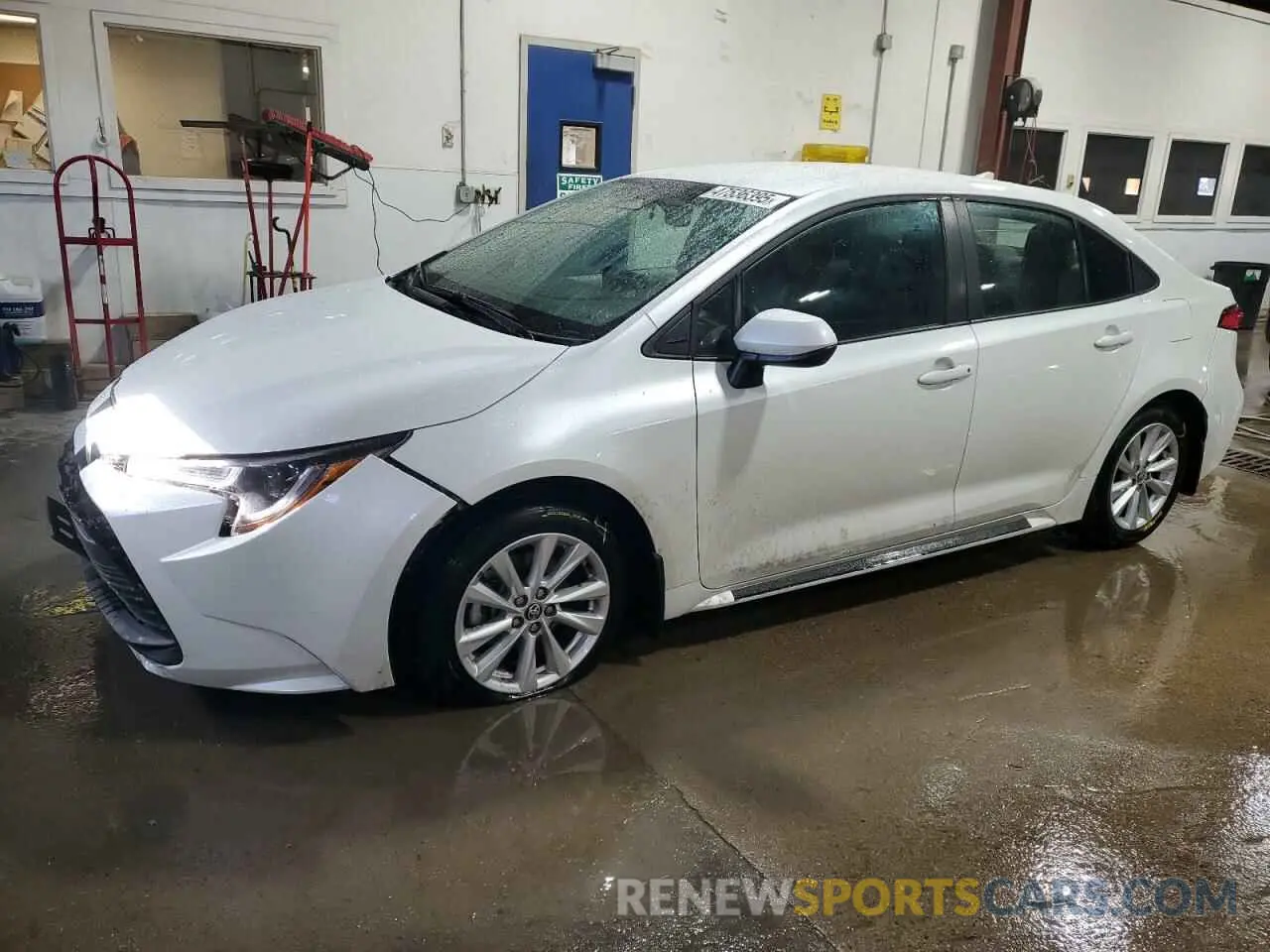 1 Photograph of a damaged car 5YFB4MDE8RP209449 TOYOTA COROLLA 2024