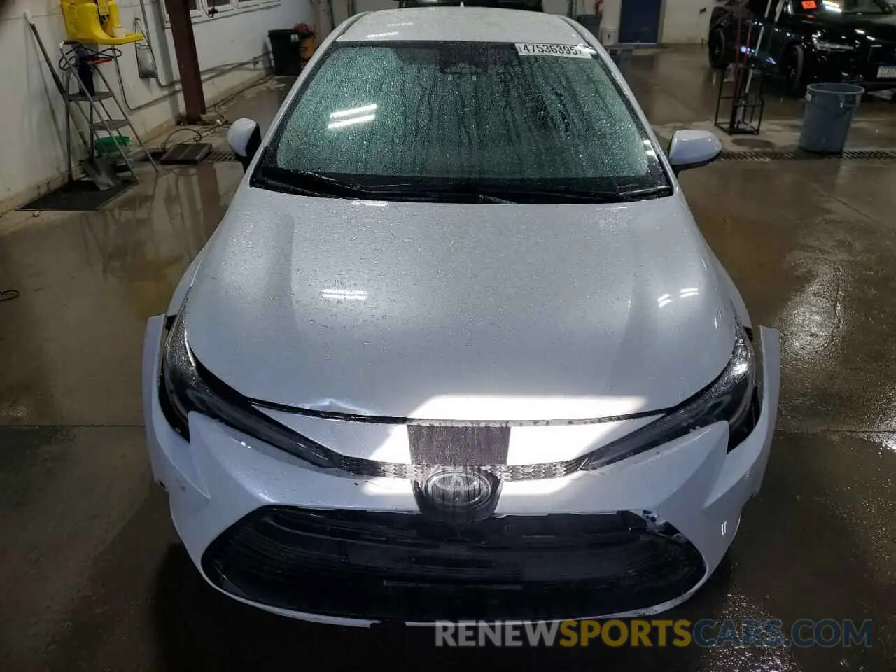 5 Photograph of a damaged car 5YFB4MDE8RP209449 TOYOTA COROLLA 2024