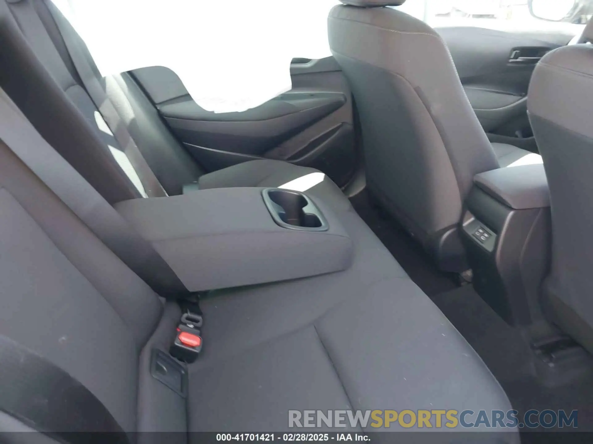 8 Фотография поврежденного автомобиля 5YFB4MDE9RP206060 TOYOTA COROLLA 2024