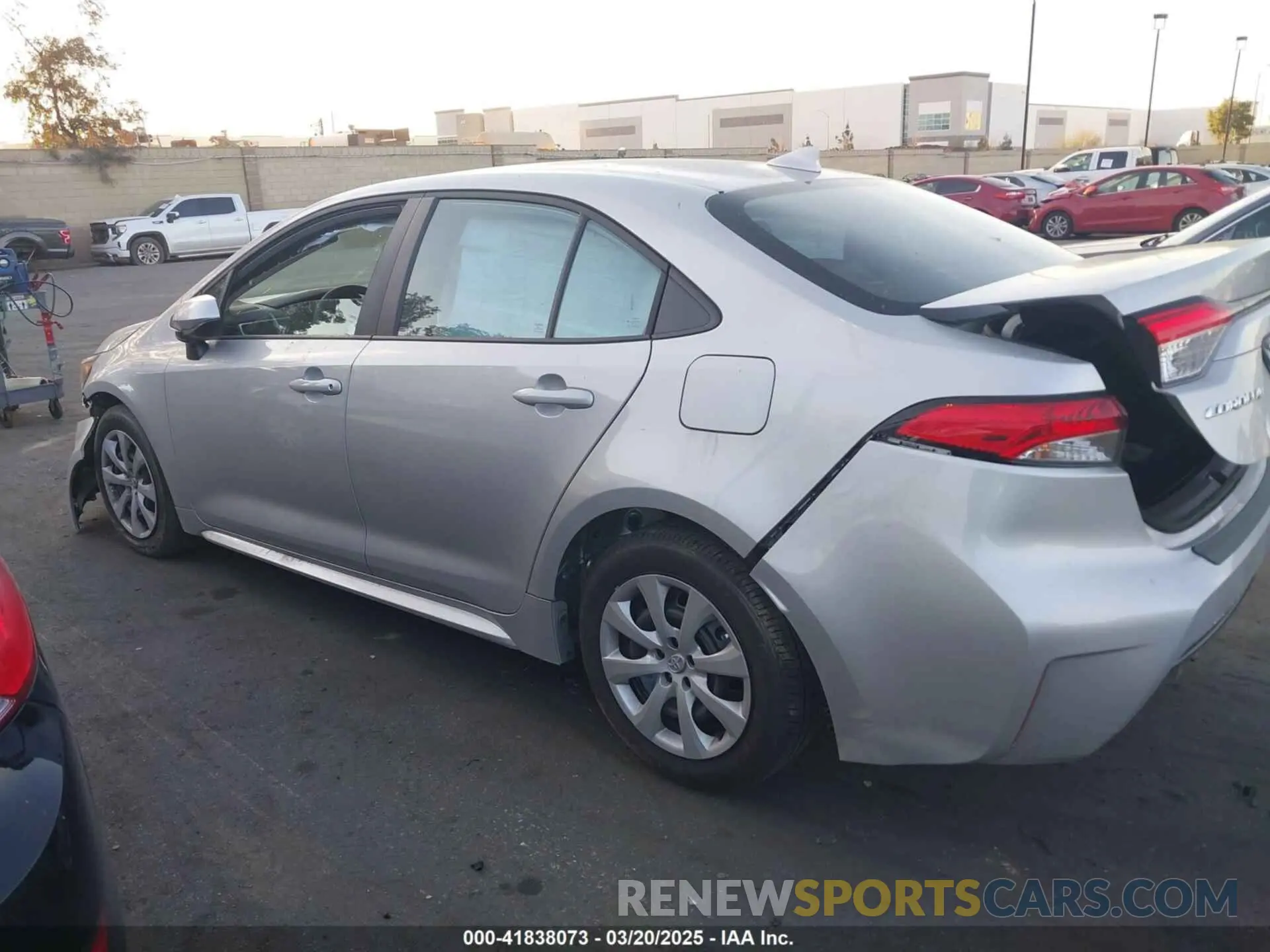 15 Photograph of a damaged car 5YFB4MDE9RP227796 TOYOTA COROLLA 2024