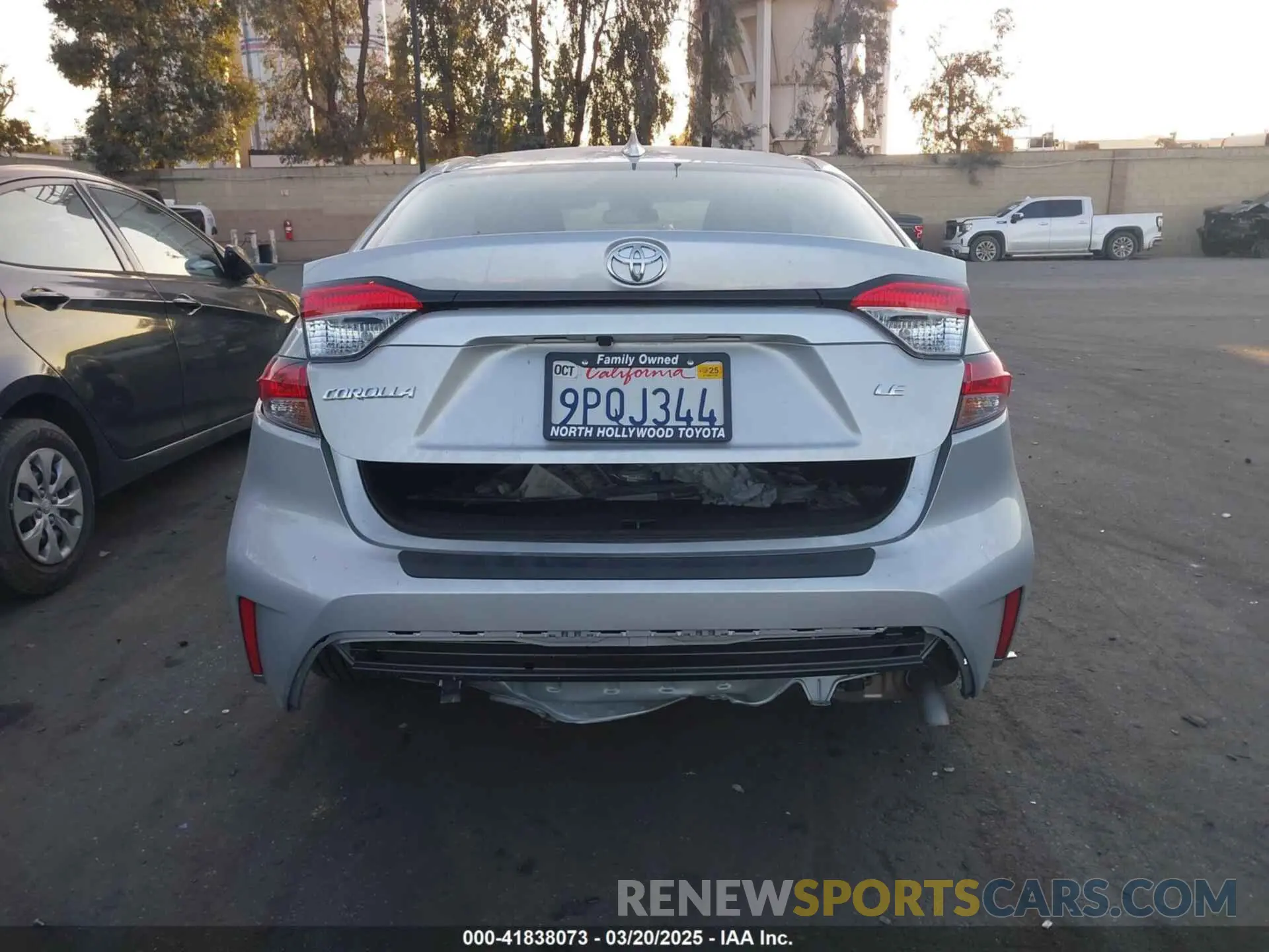 17 Photograph of a damaged car 5YFB4MDE9RP227796 TOYOTA COROLLA 2024