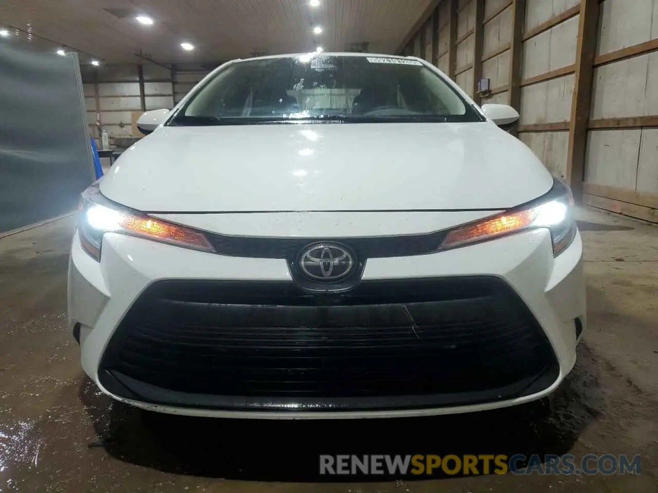 5 Photograph of a damaged car 5YFB4MDEXRP104573 TOYOTA COROLLA 2024