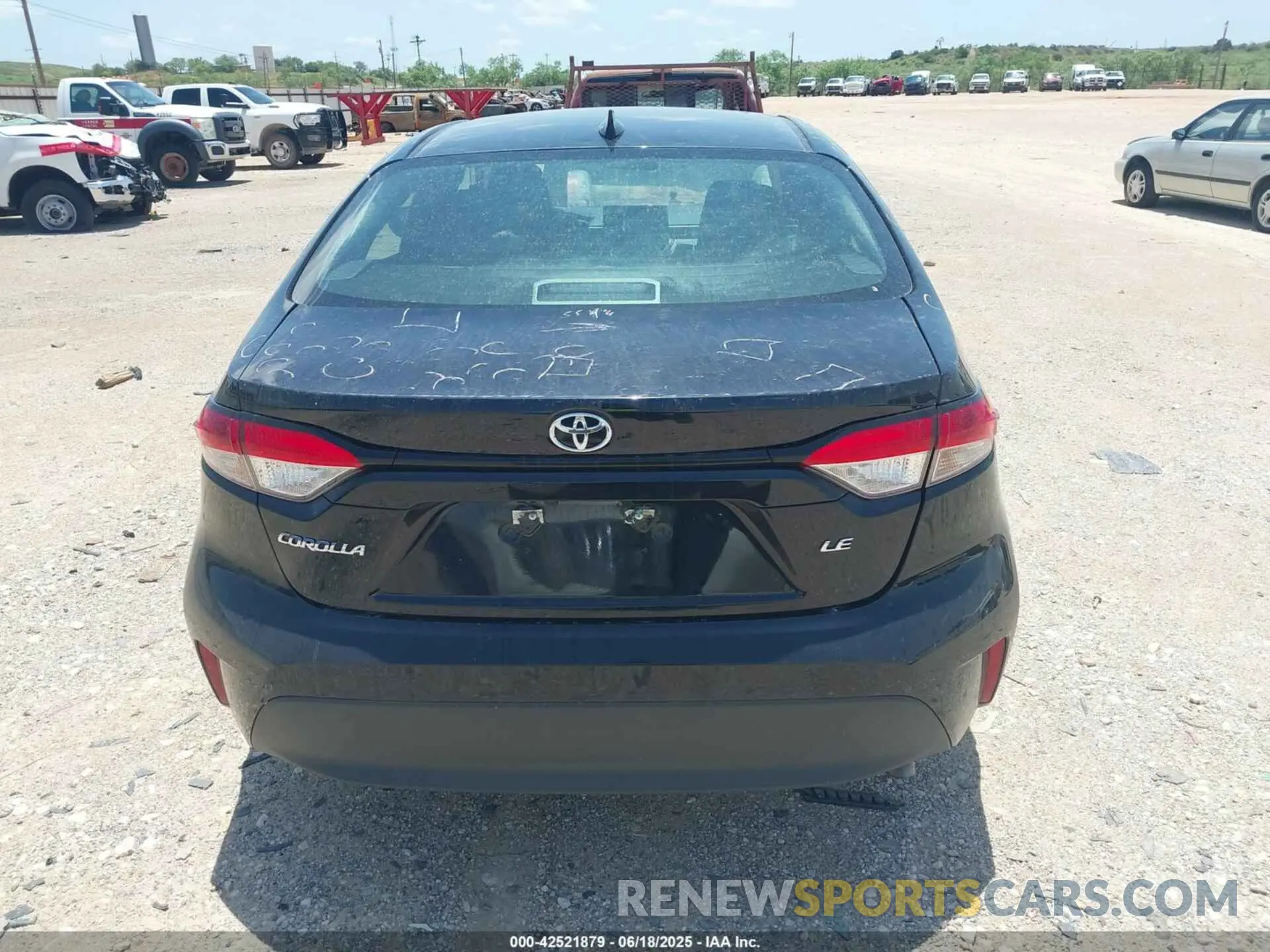 16 Photograph of a damaged car 5YFB4MDEXRP104766 TOYOTA COROLLA 2024