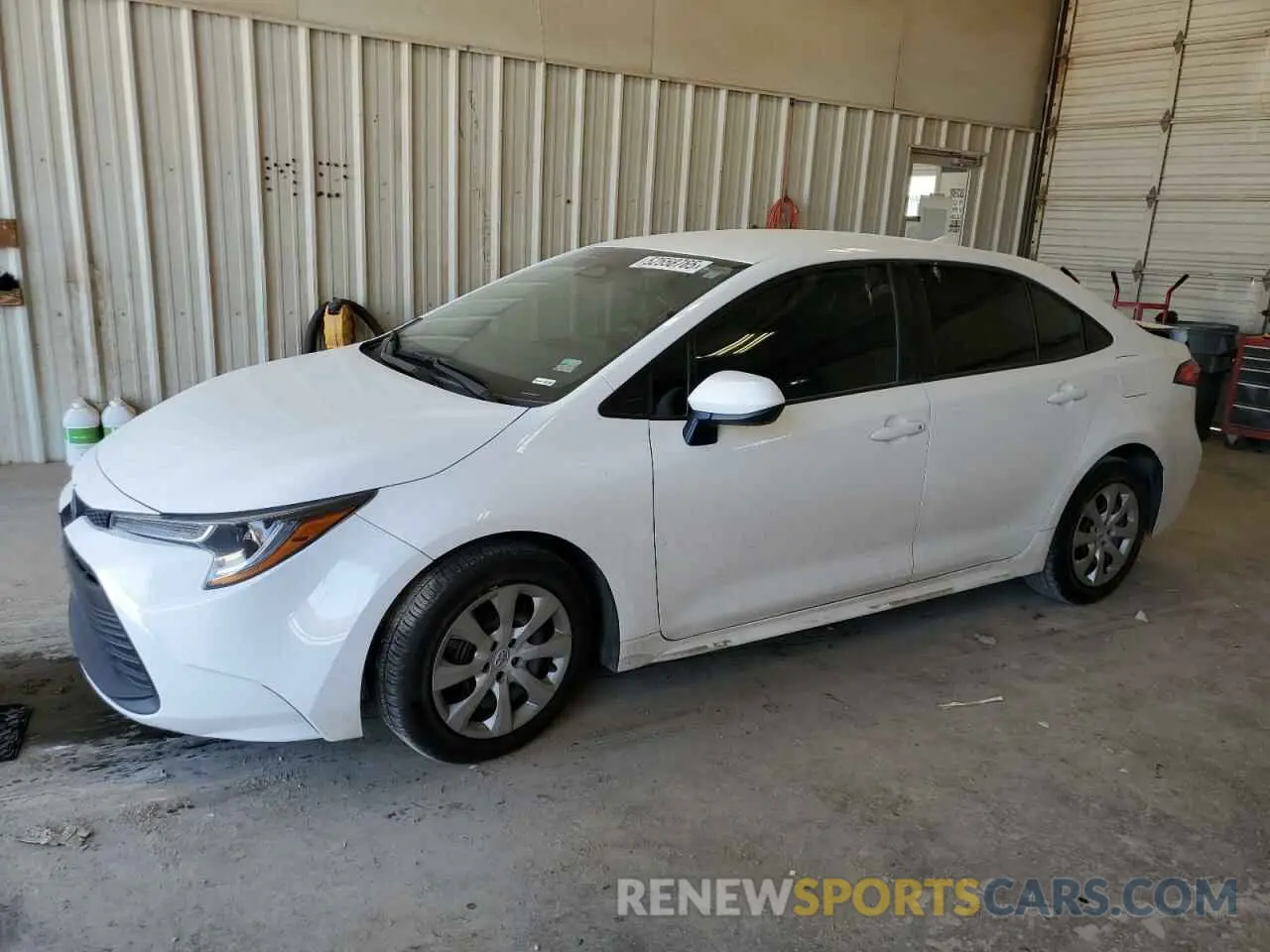 1 Photograph of a damaged car 5YFB4MDEXRP105979 TOYOTA COROLLA 2024