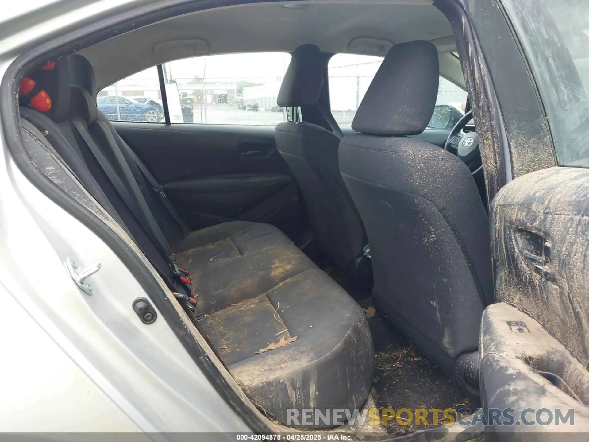 8 Фотография поврежденного автомобиля 5YFB4MDEXRP123012 TOYOTA COROLLA 2024