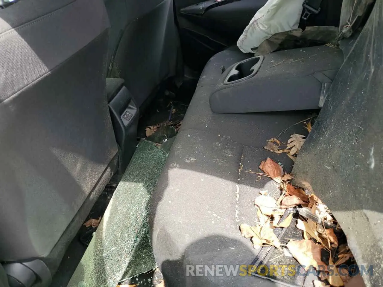 10 Photograph of a damaged car 5YFB4MDEXRP123642 TOYOTA COROLLA 2024