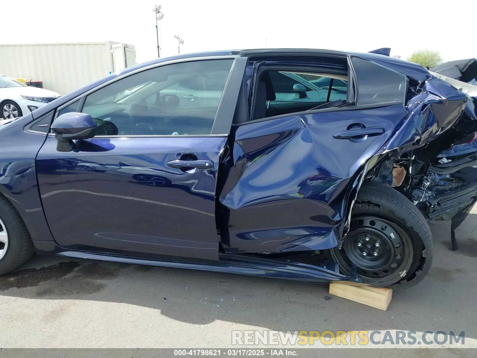 14 Photograph of a damaged car 5YFB4MDEXRP159914 TOYOTA COROLLA 2024