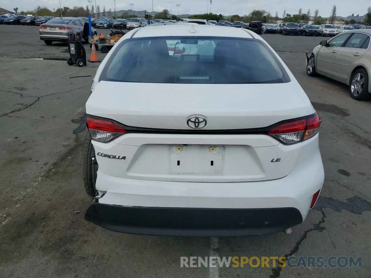 6 Photograph of a damaged car 5YFB4MDEXRP179743 TOYOTA COROLLA 2024