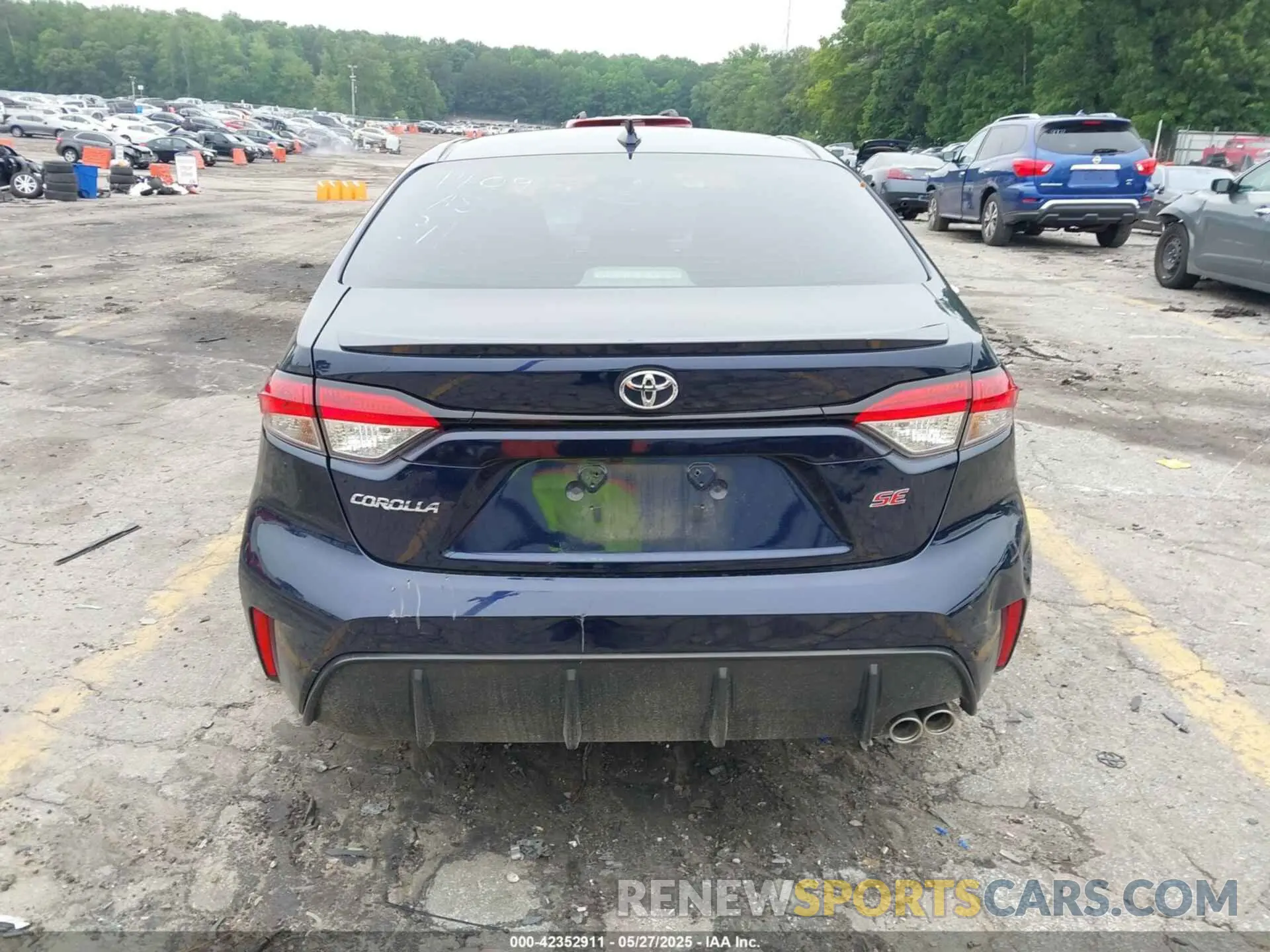 15 Photograph of a damaged car 5YFS4MCE0RP169594 TOYOTA COROLLA 2024