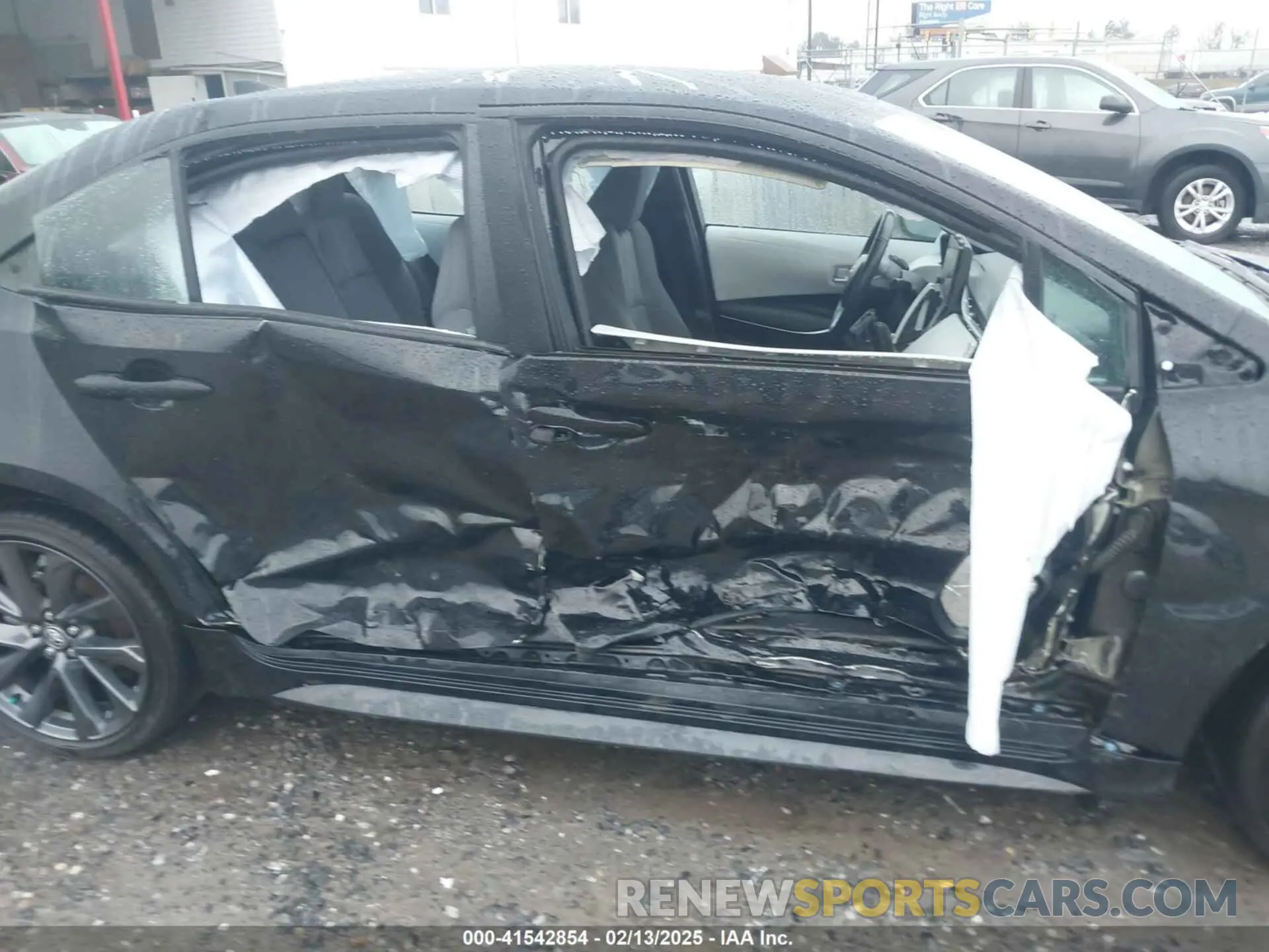 12 Photograph of a damaged car 5YFS4MCE0RP188825 TOYOTA COROLLA 2024